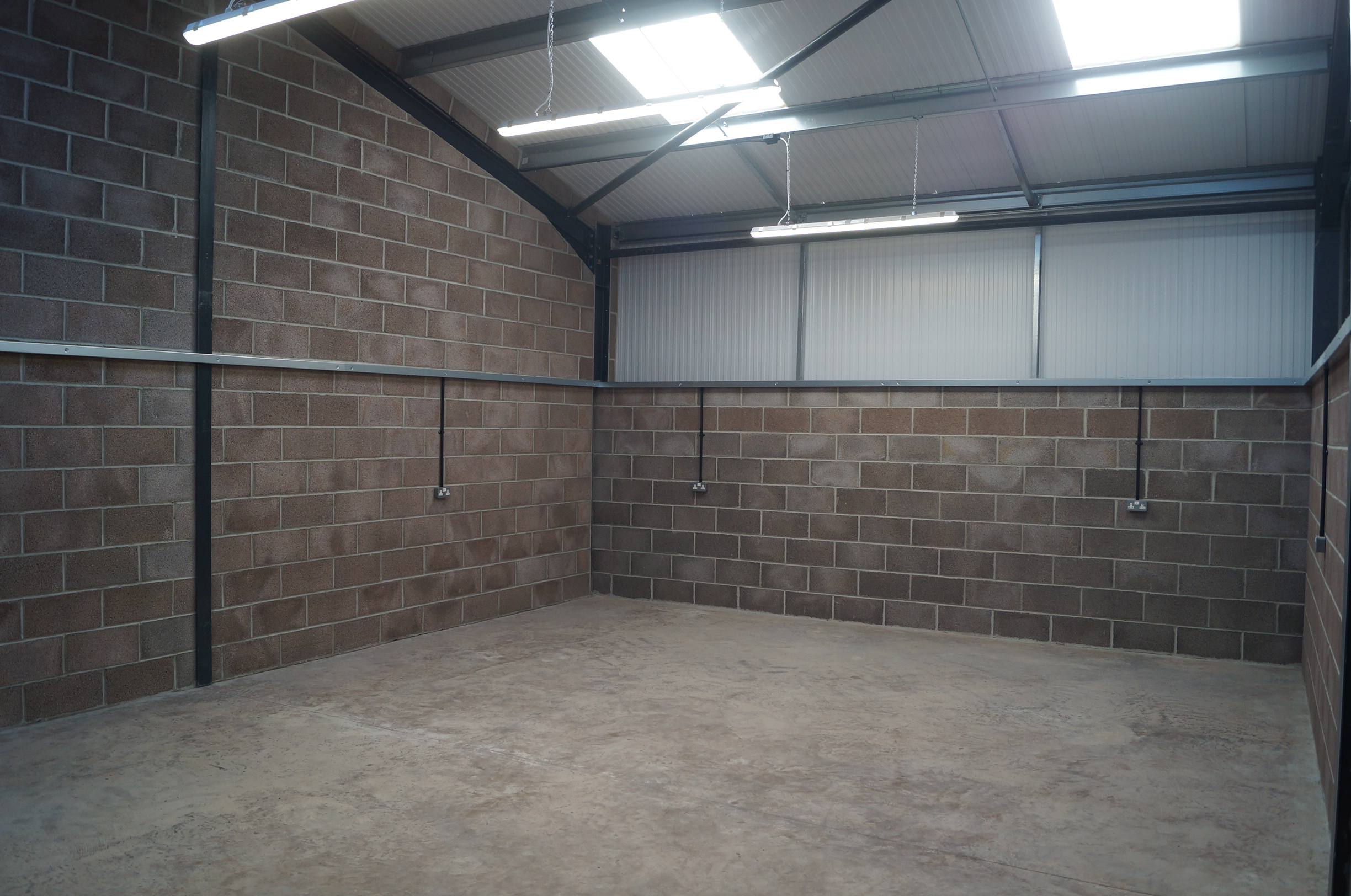 Industrial Unit in Chard - photo 4