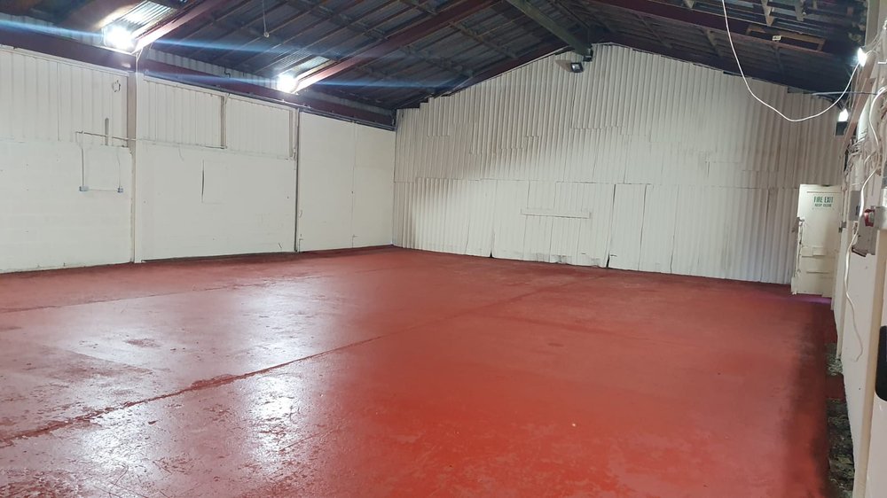 Industrial Unit in Pentre - photo 2