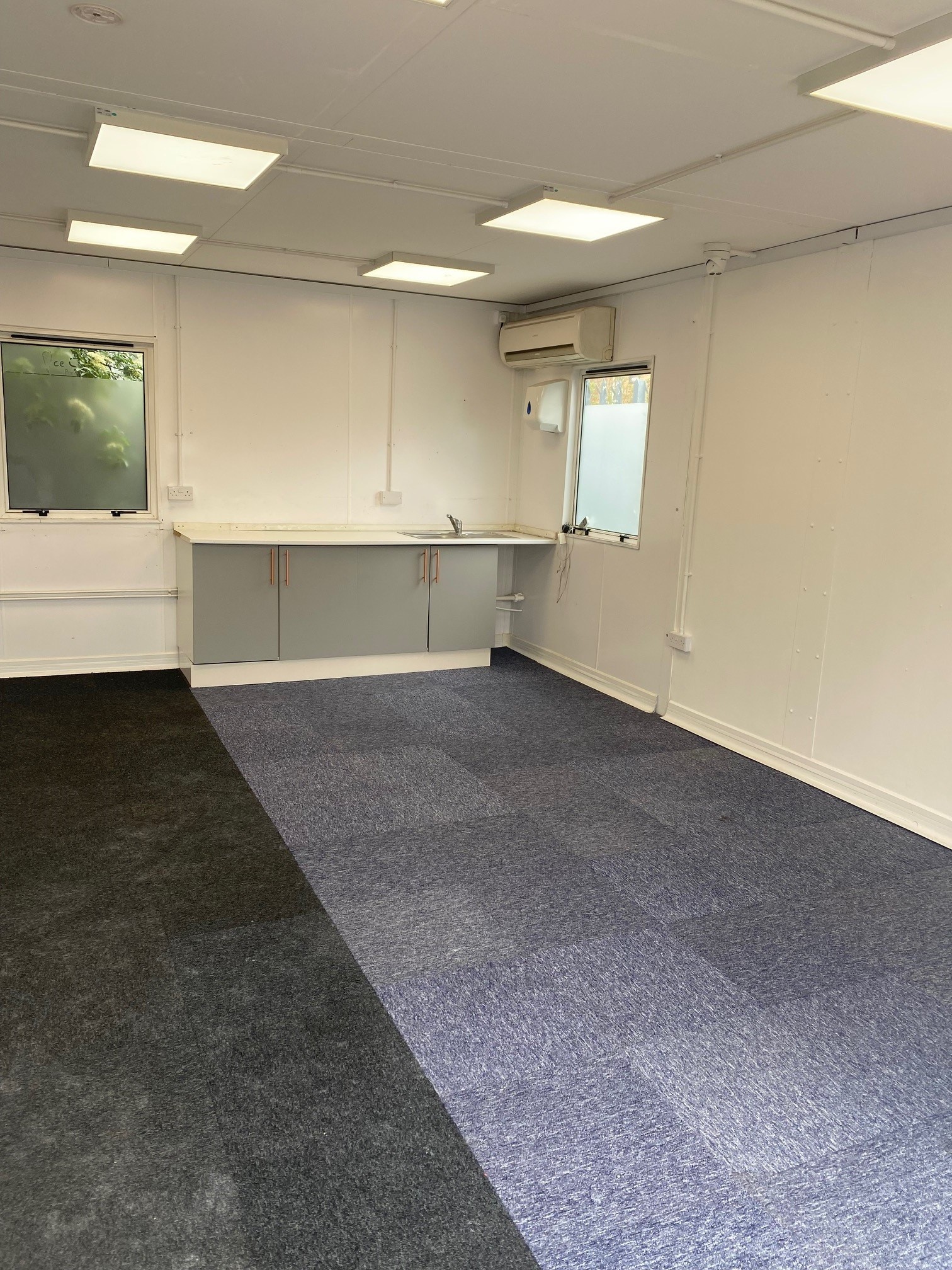 Office in Northampton - photo 3