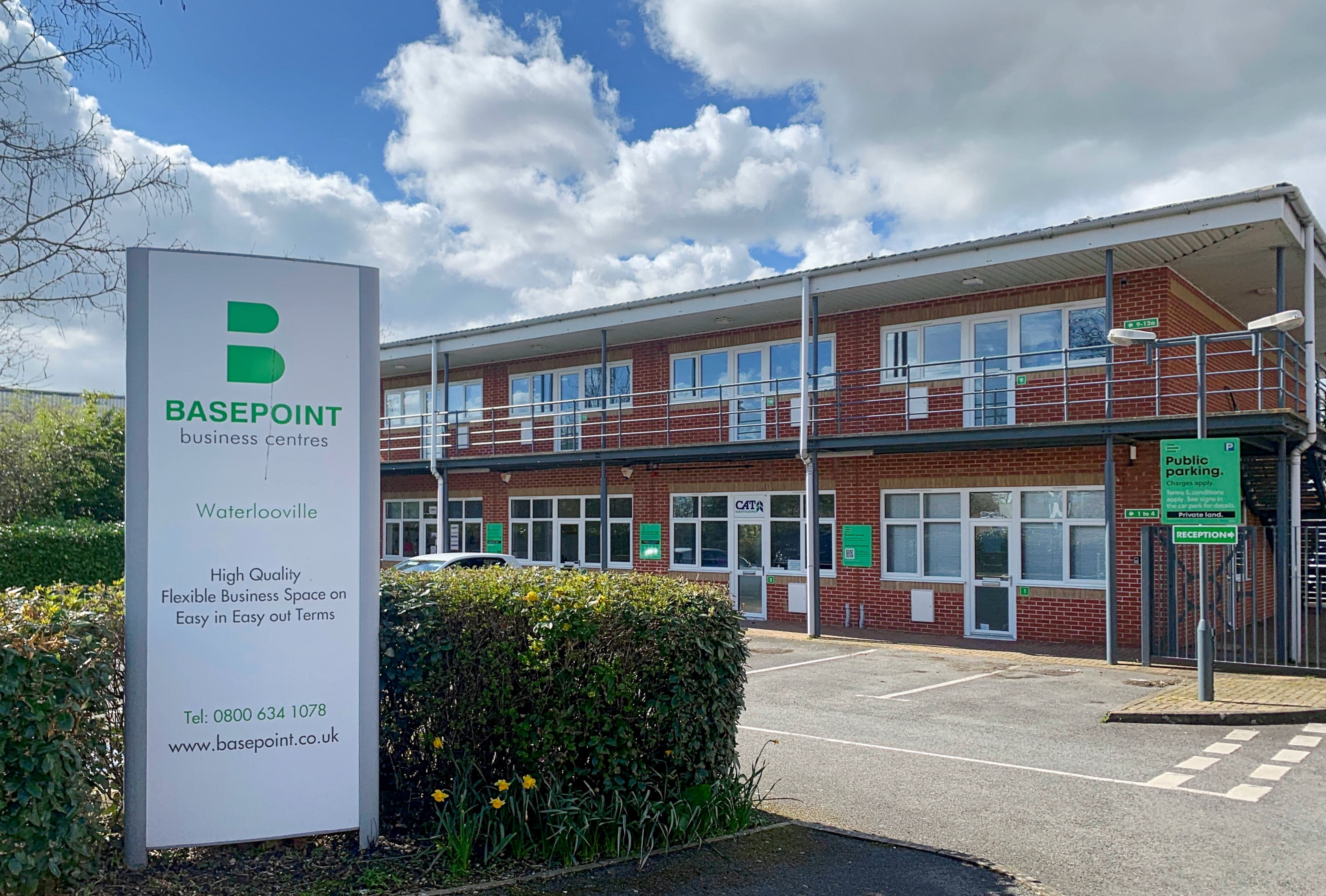 Industrial Unit in Waterlooville - photo 2