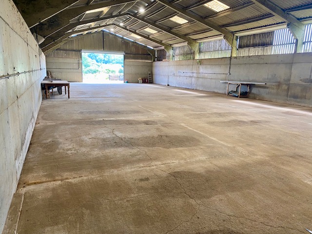 Industrial Unit in Market Harborough - photo 4