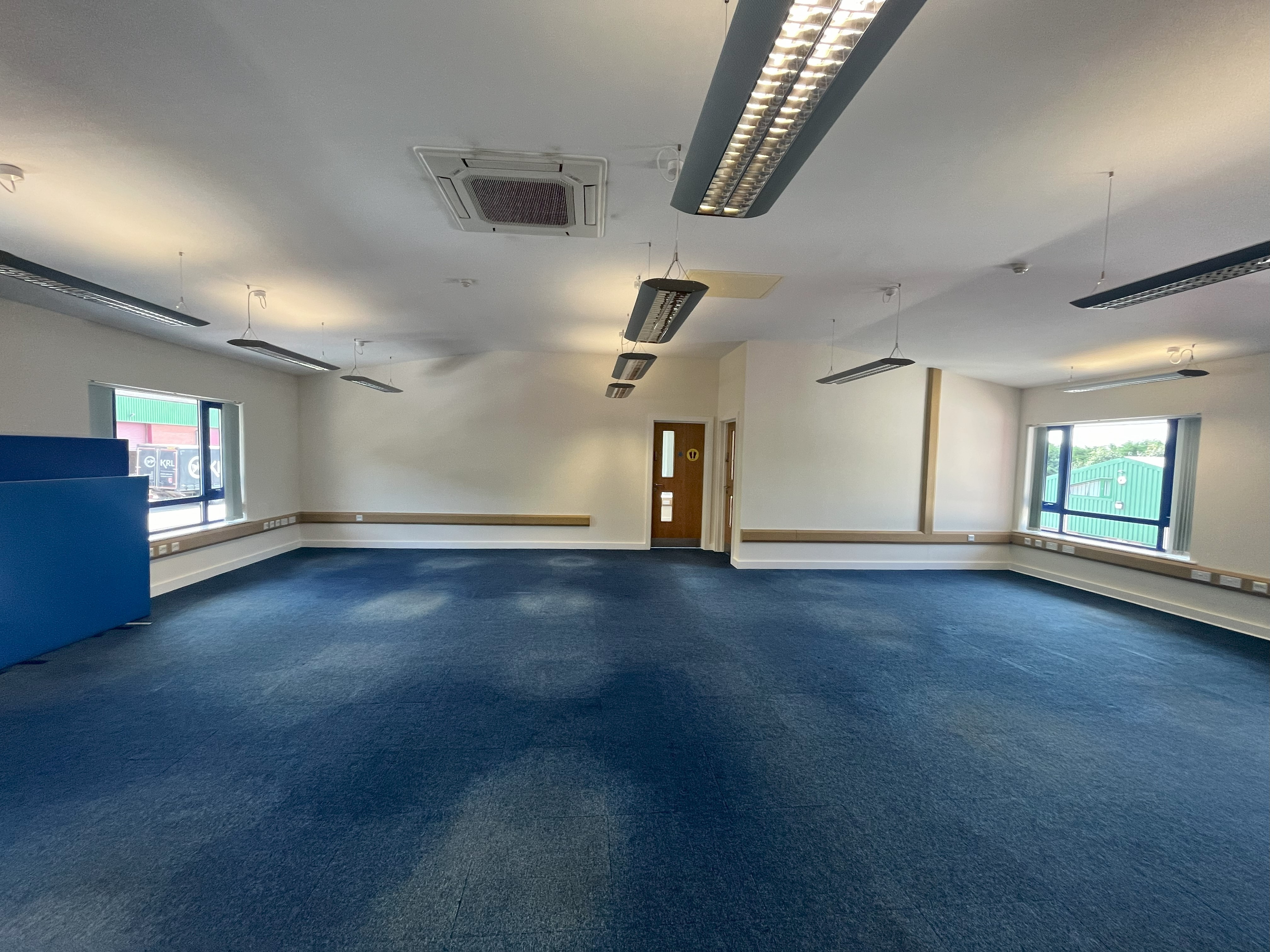 Office in Bridgnorth - photo 3