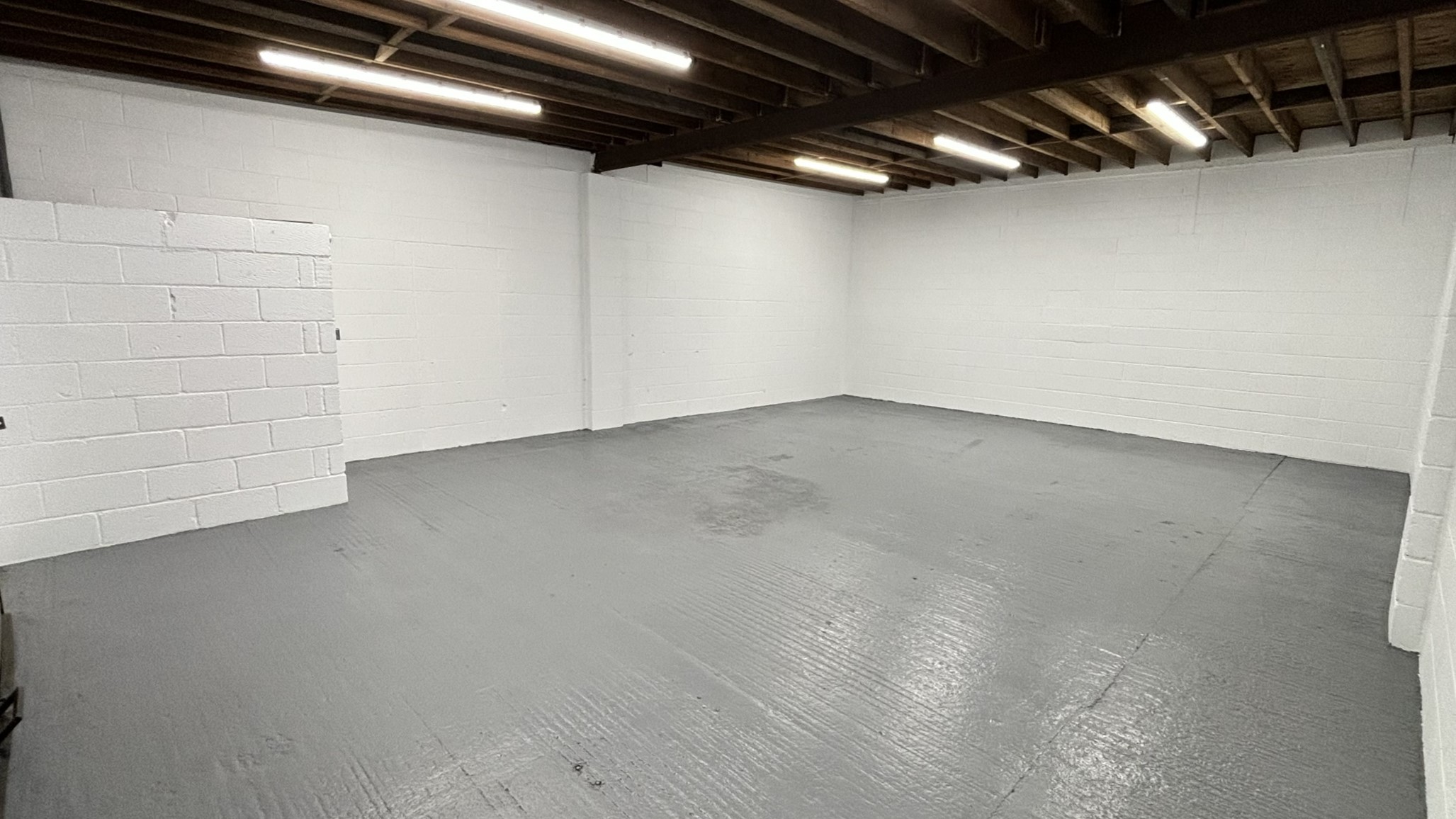 Industrial Unit in Lutterworth - photo 2