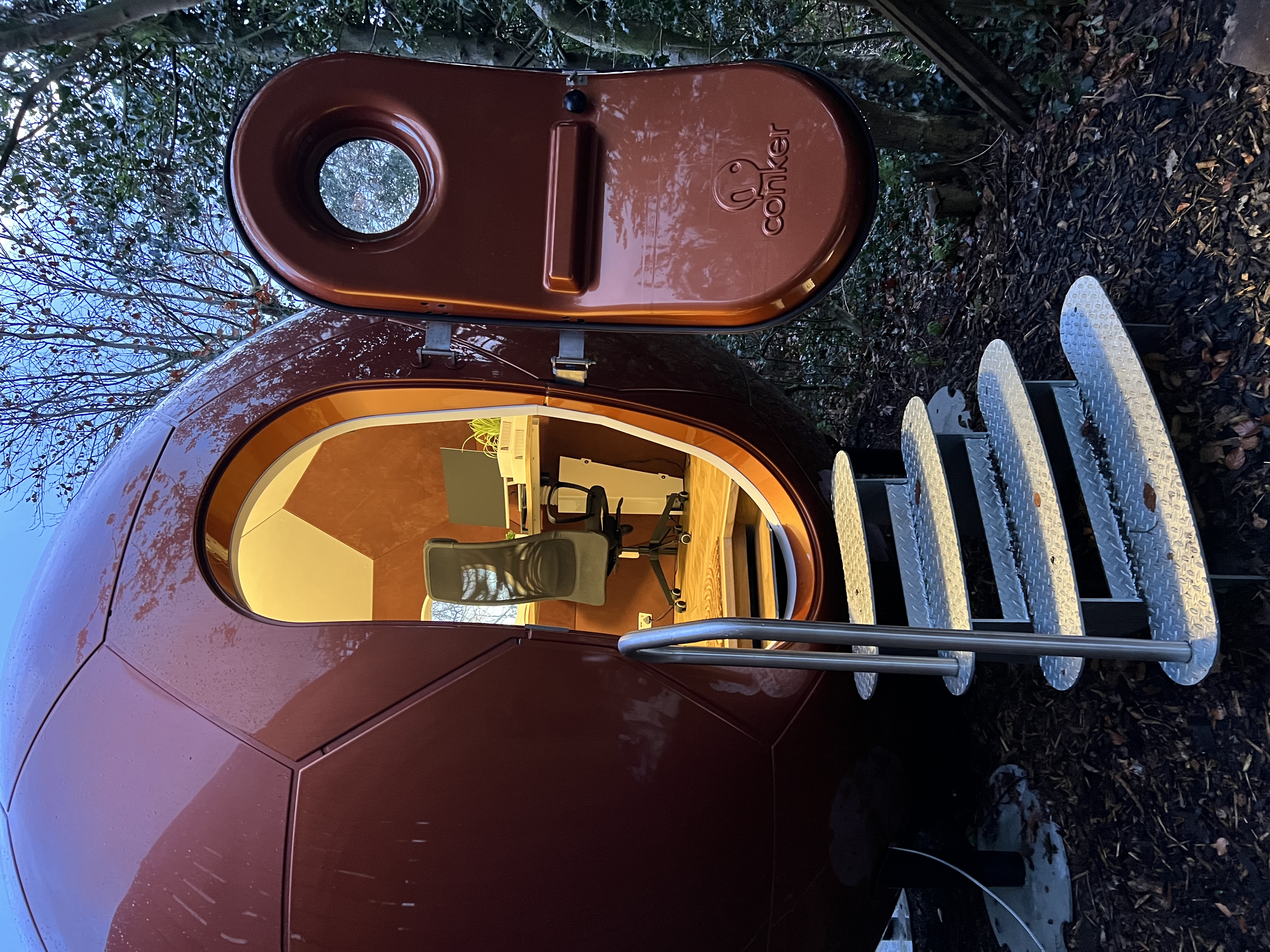 Retail/Shop in London - photo 4