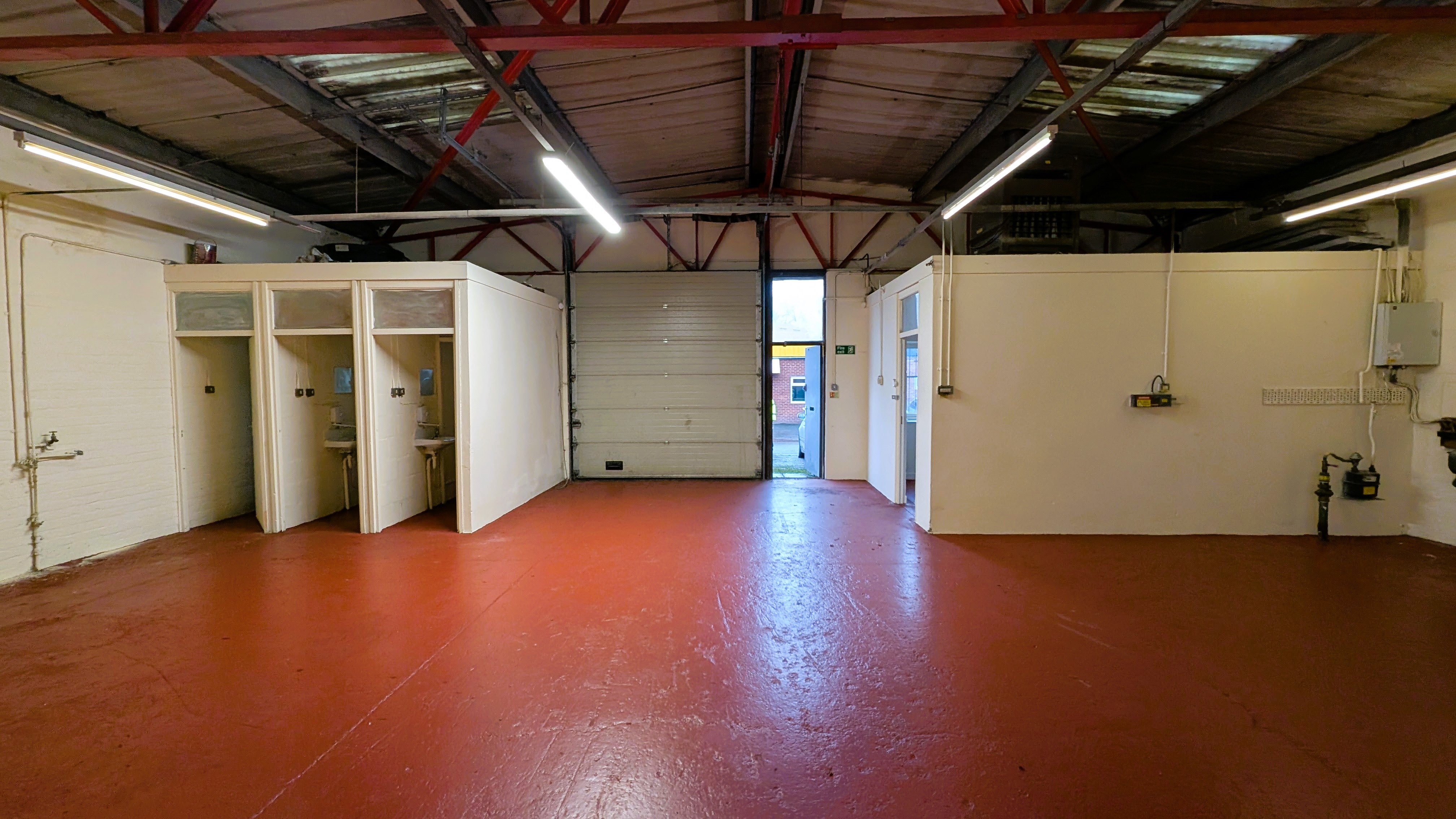 Industrial Unit in Newtown - photo 4