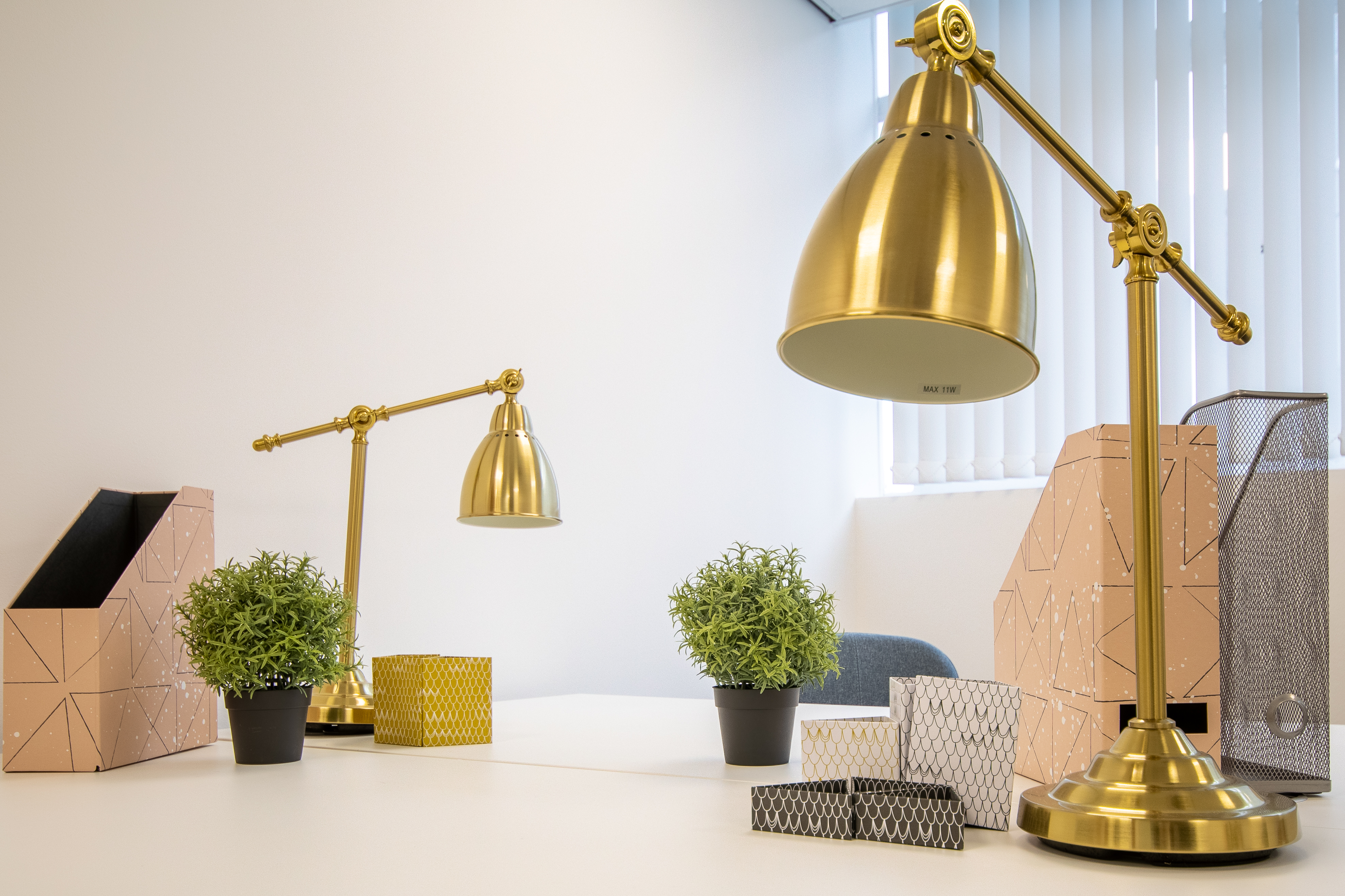 Industrial Unit in Waltham Abbey - photo 2