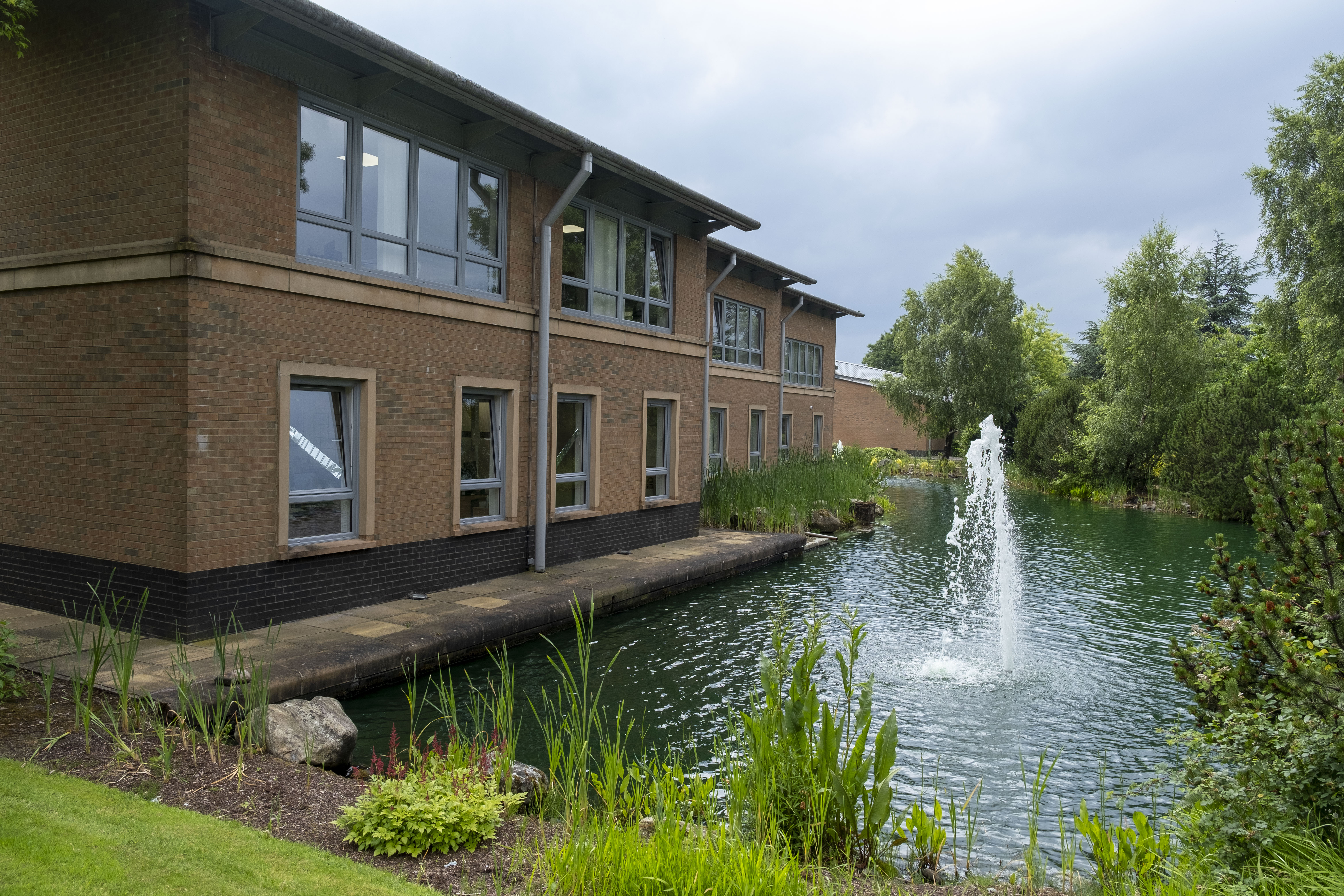 Office in Bellshill - photo 2