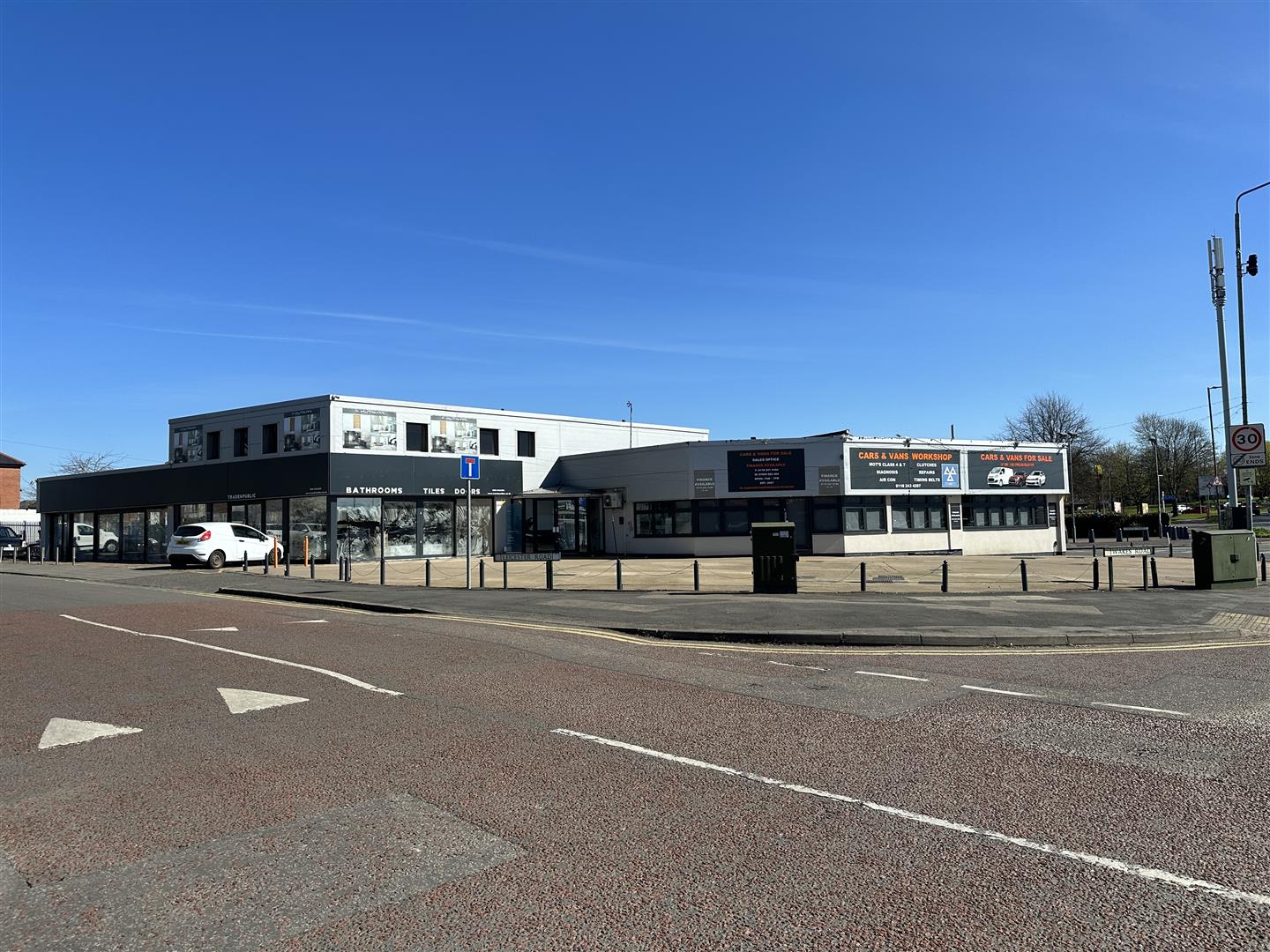 Retail/Shop in Leicester - photo 3