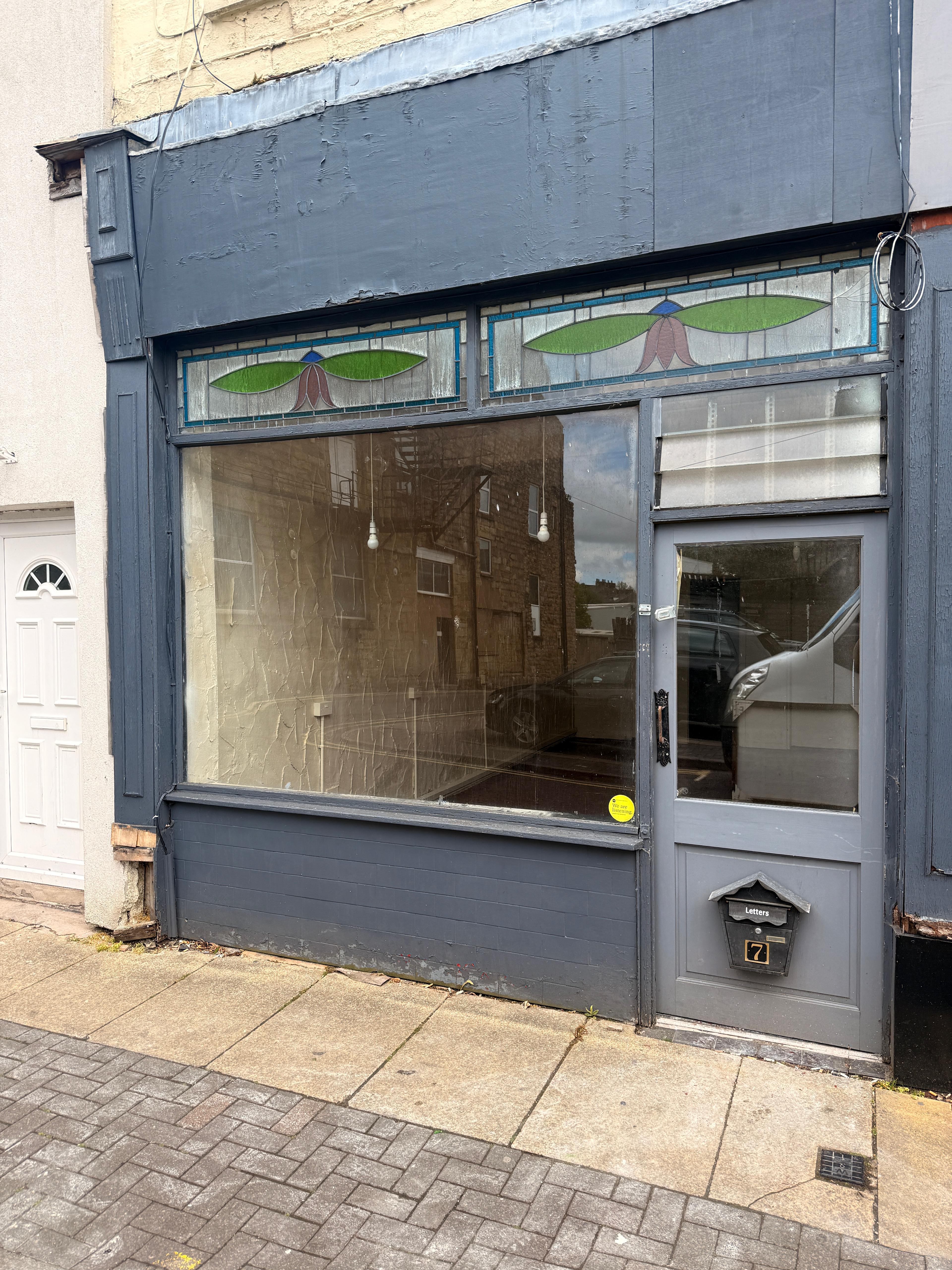 Office in Burnley - photo 2