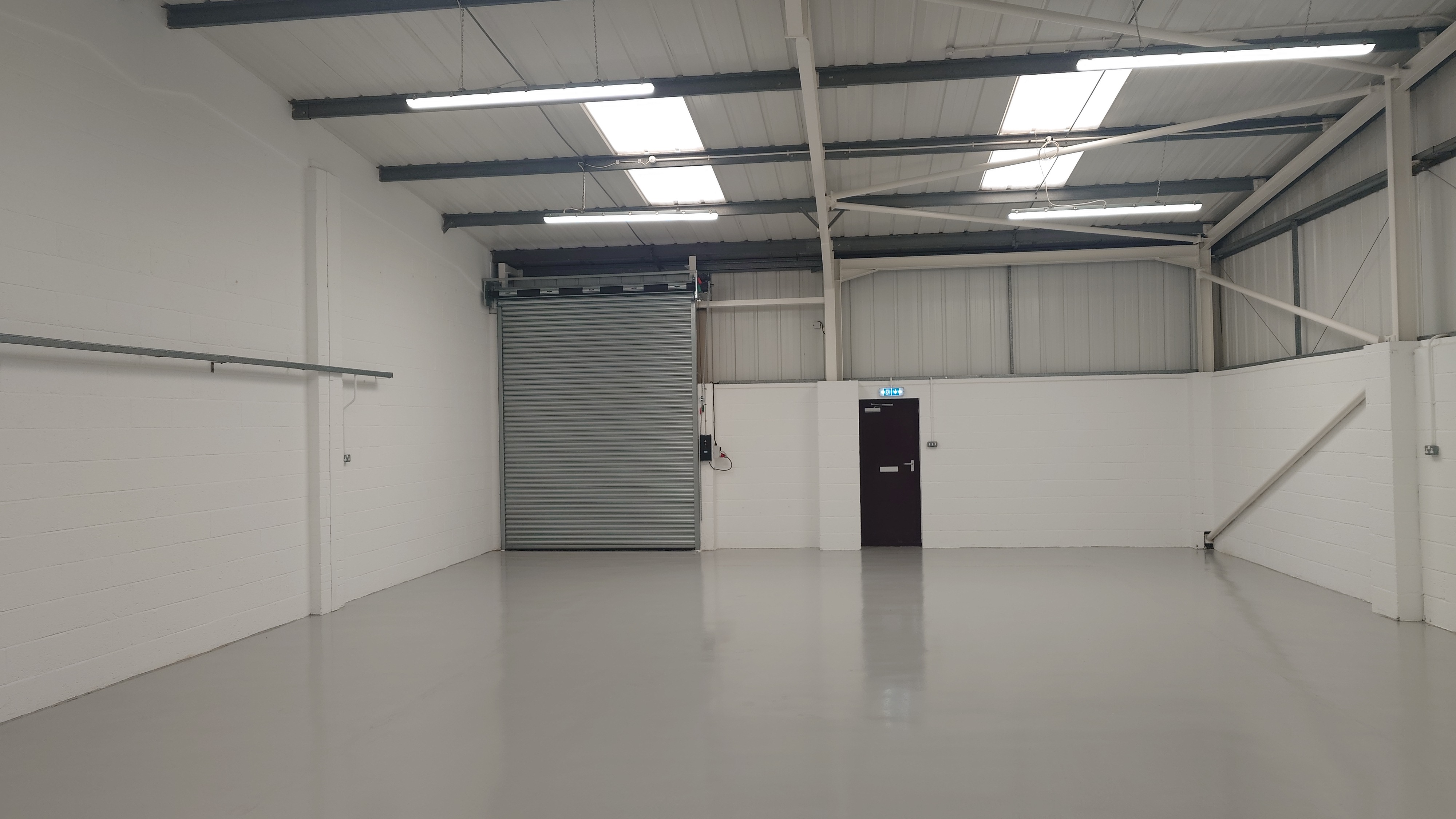 Industrial Unit in Walsall - photo 2