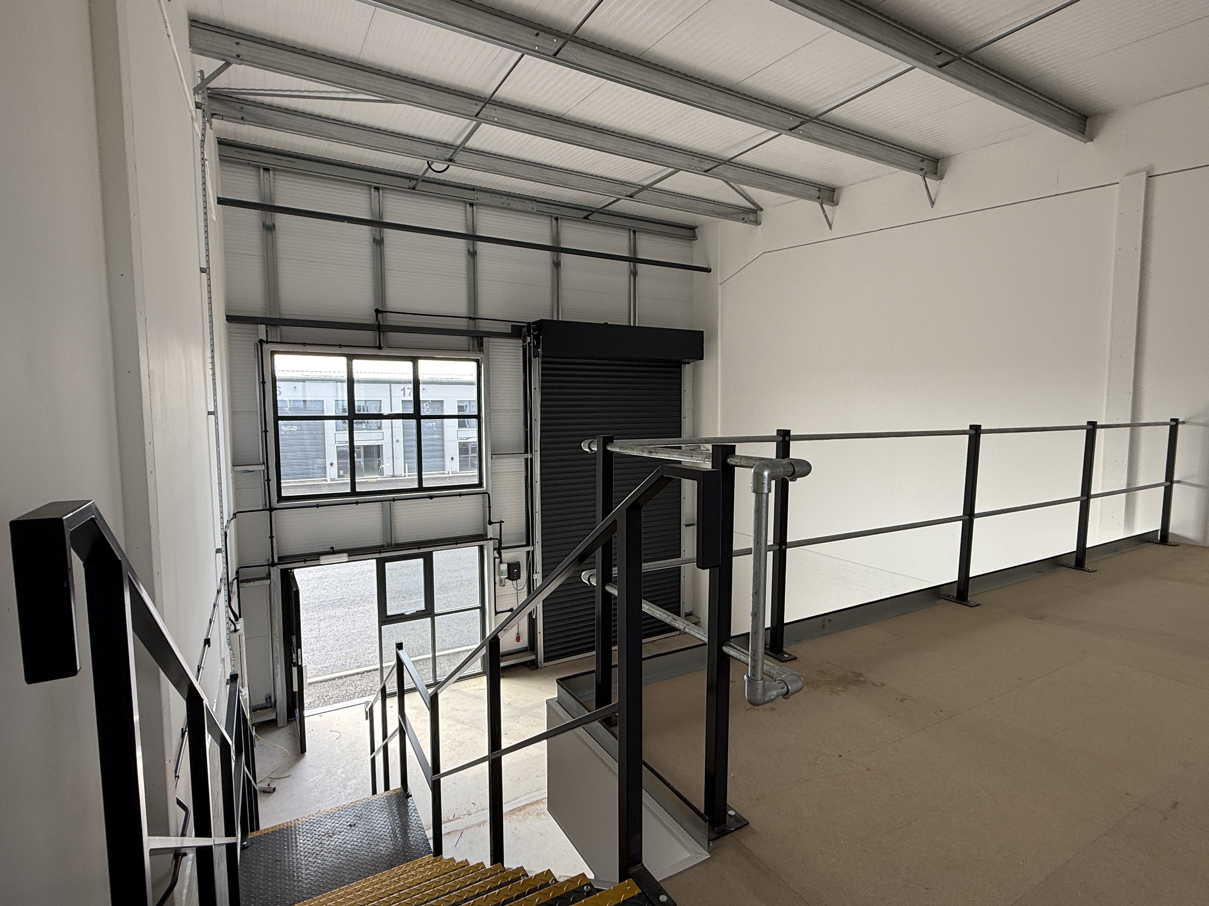 Industrial Unit in Exeter - photo 2