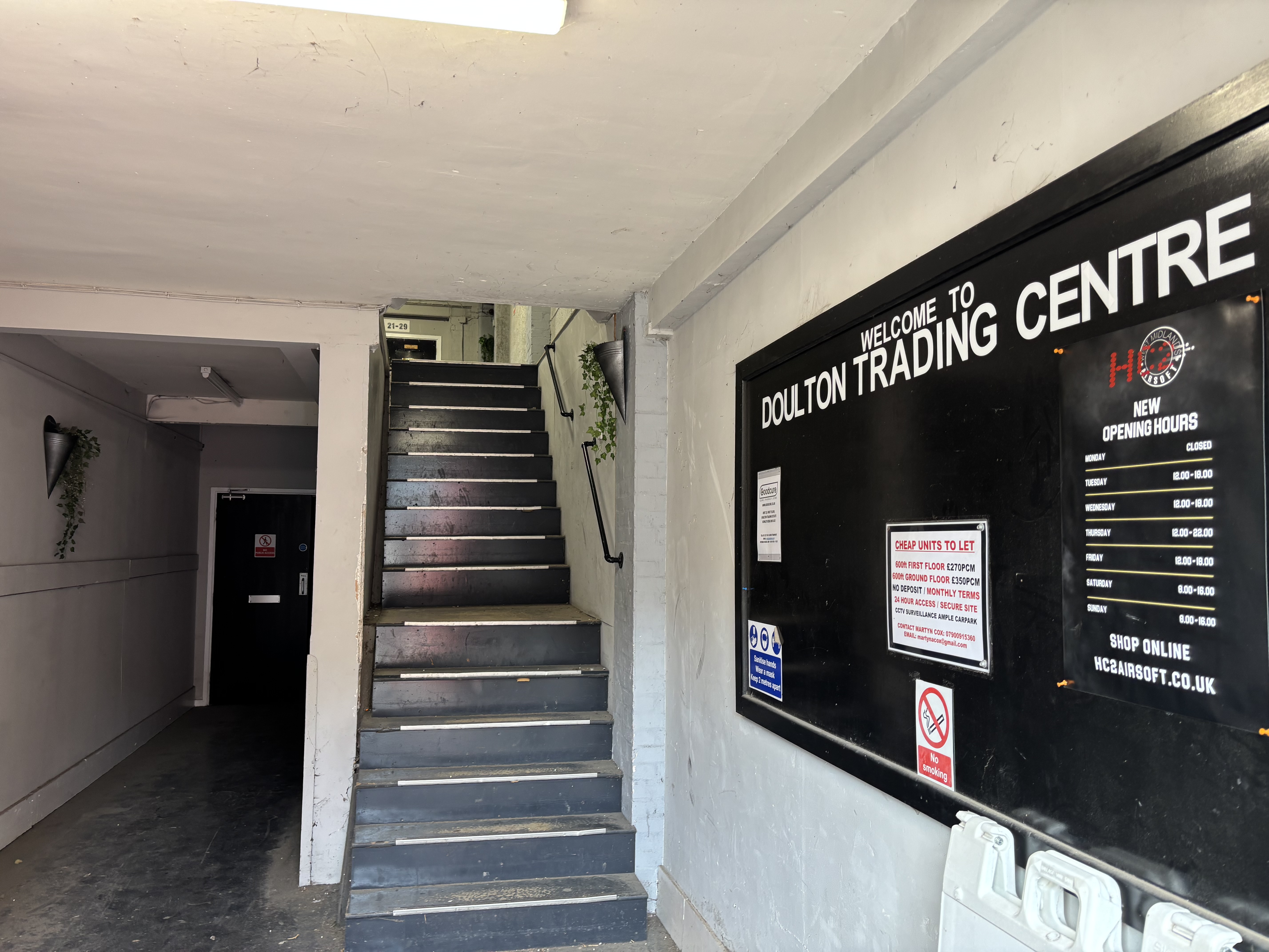 Storage in Rowley Regis - photo 4