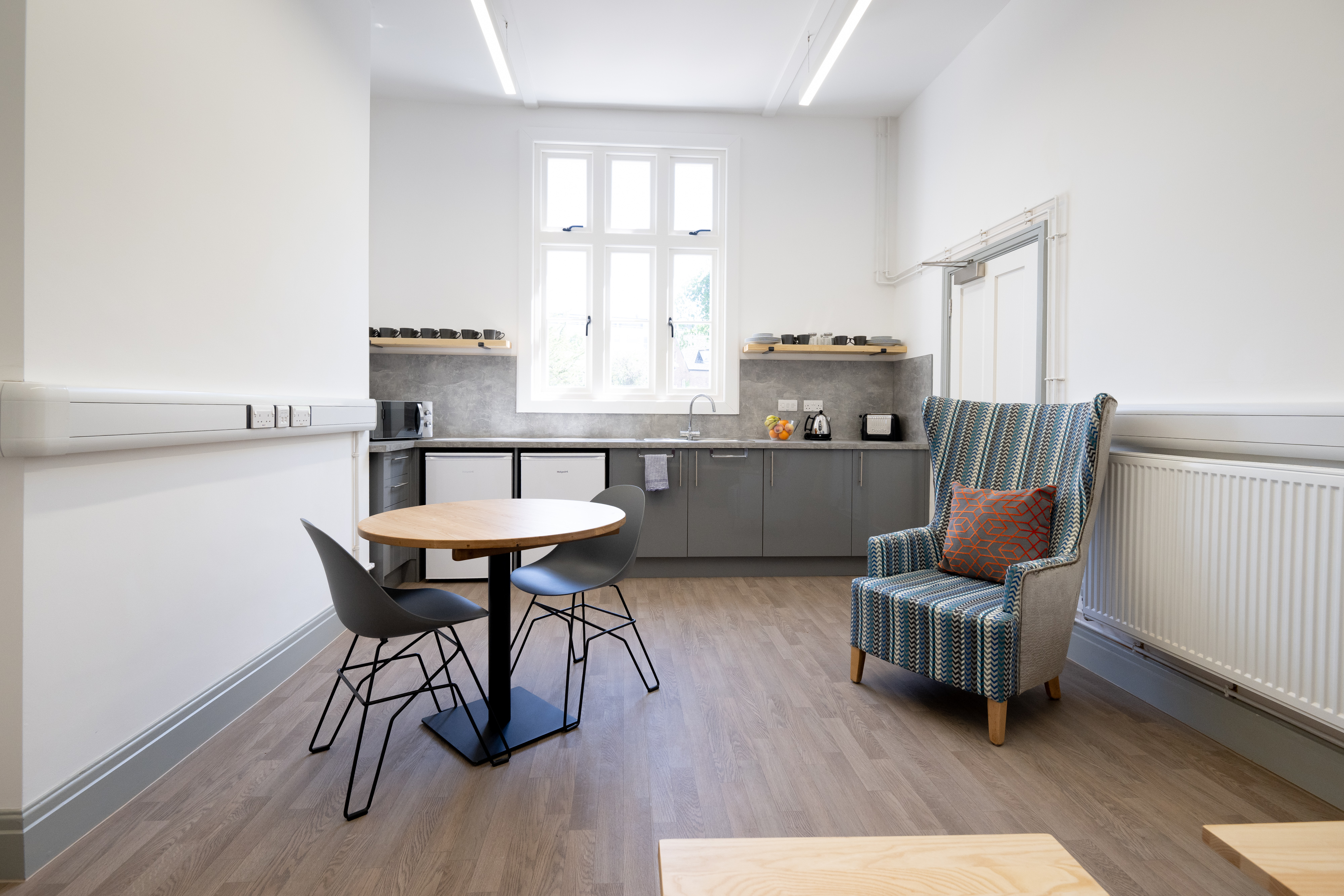 Office in Leamington Spa - photo 2