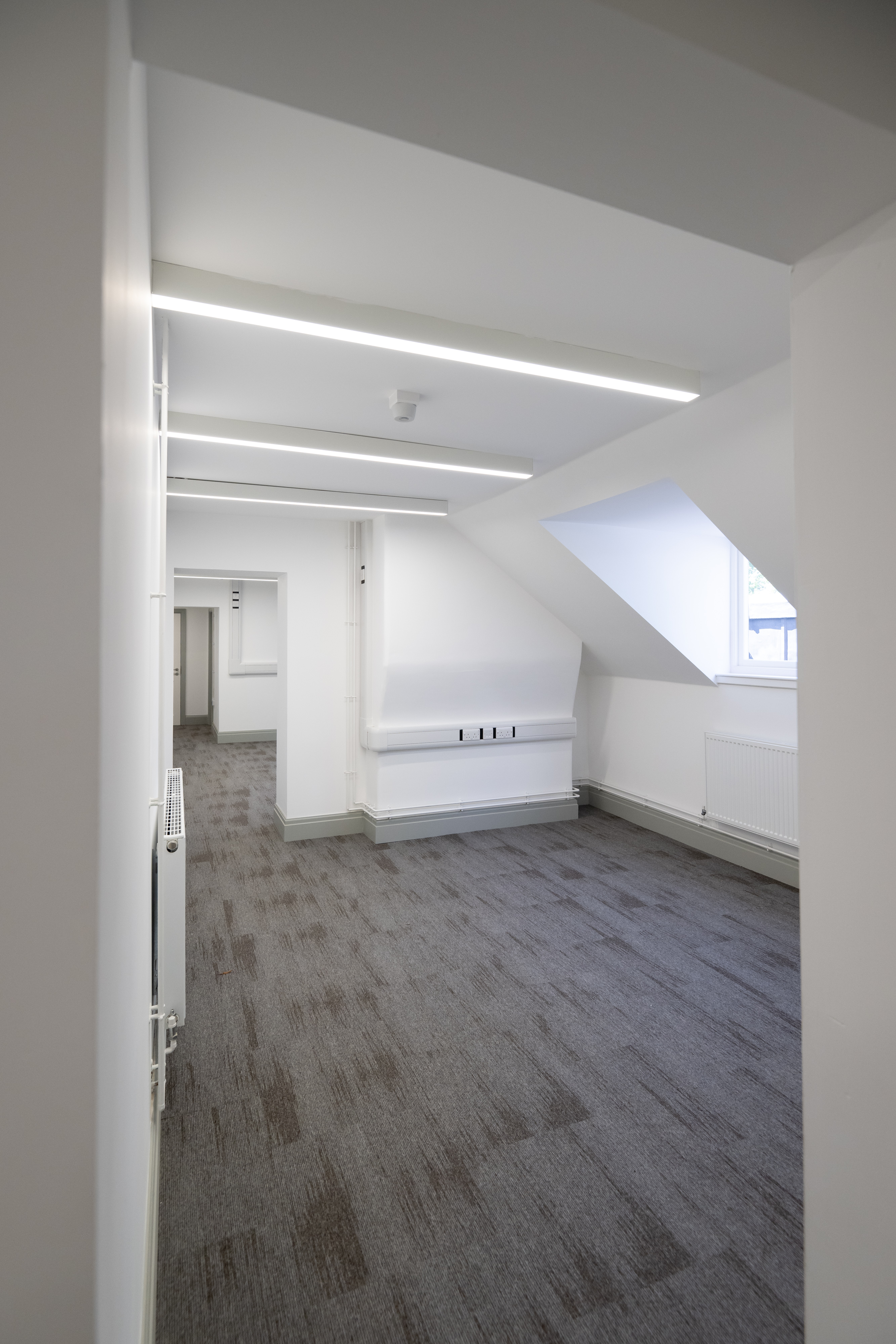 Office in Leamington Spa - photo 4