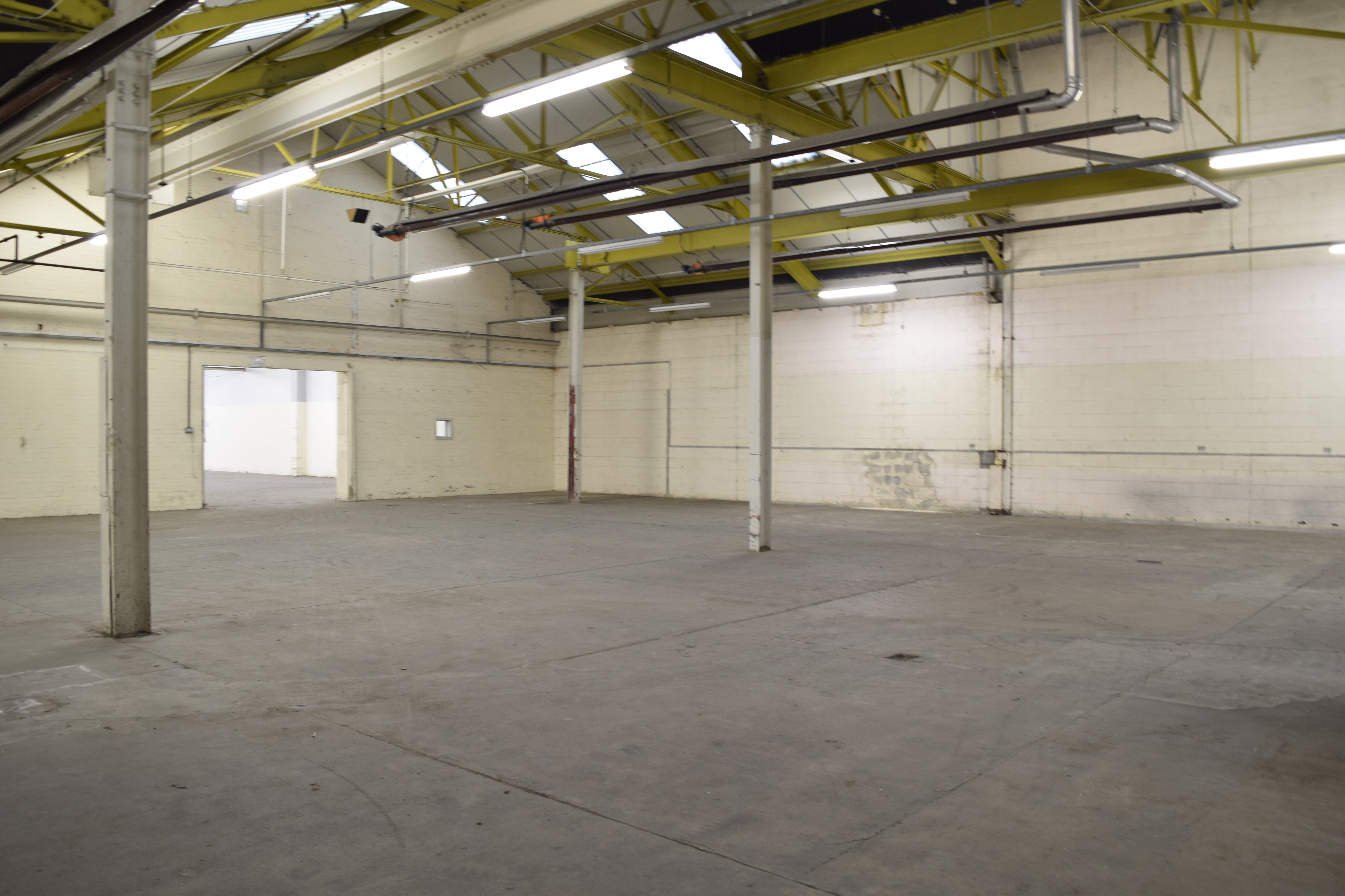 Industrial Unit in Blackburn - photo 2