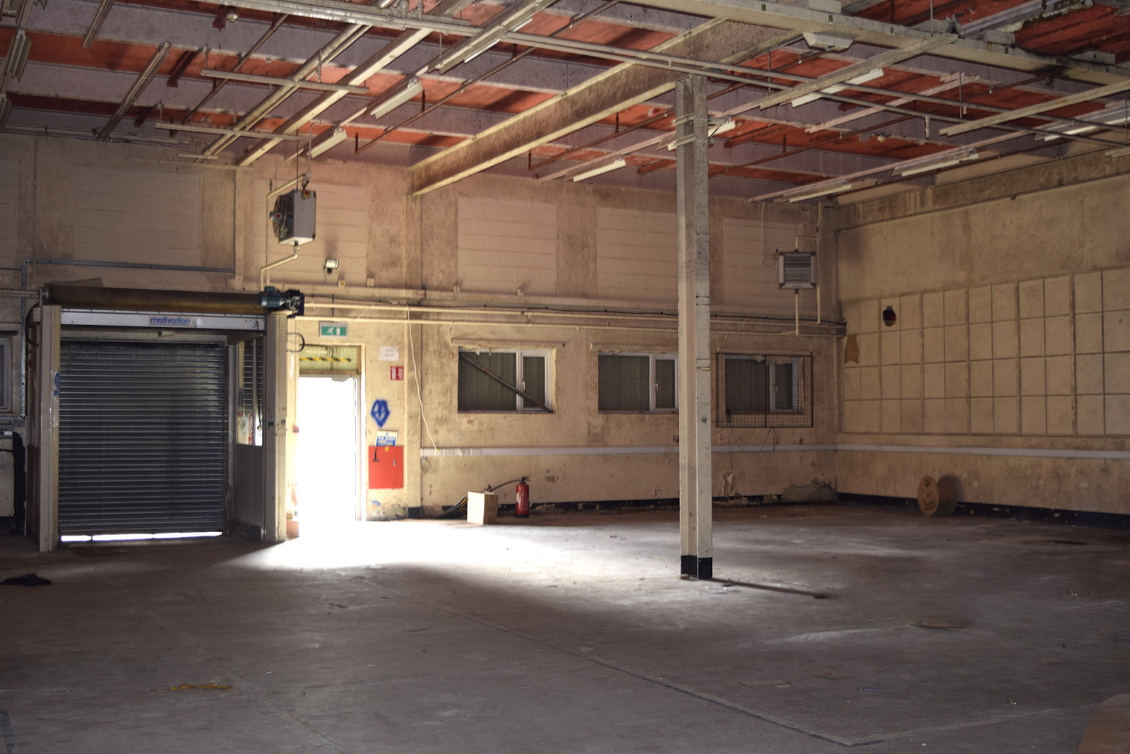 Industrial Unit in Blackburn - photo 2