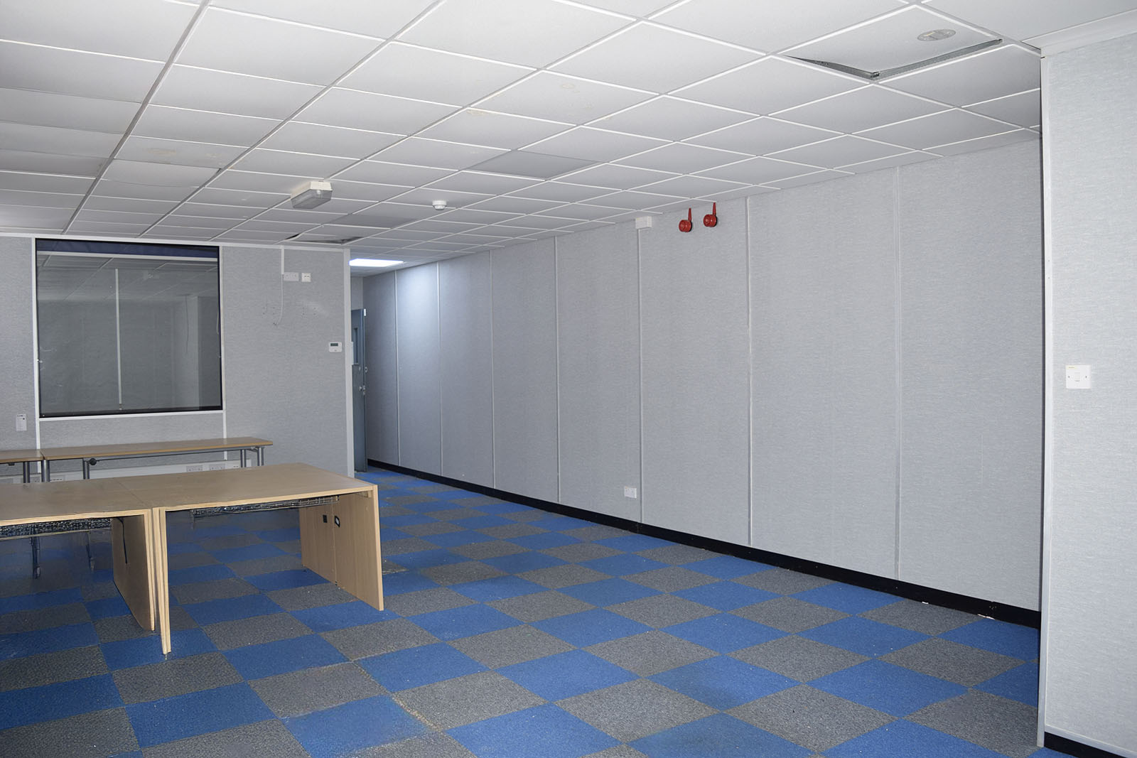 Office in Accrington - photo 3