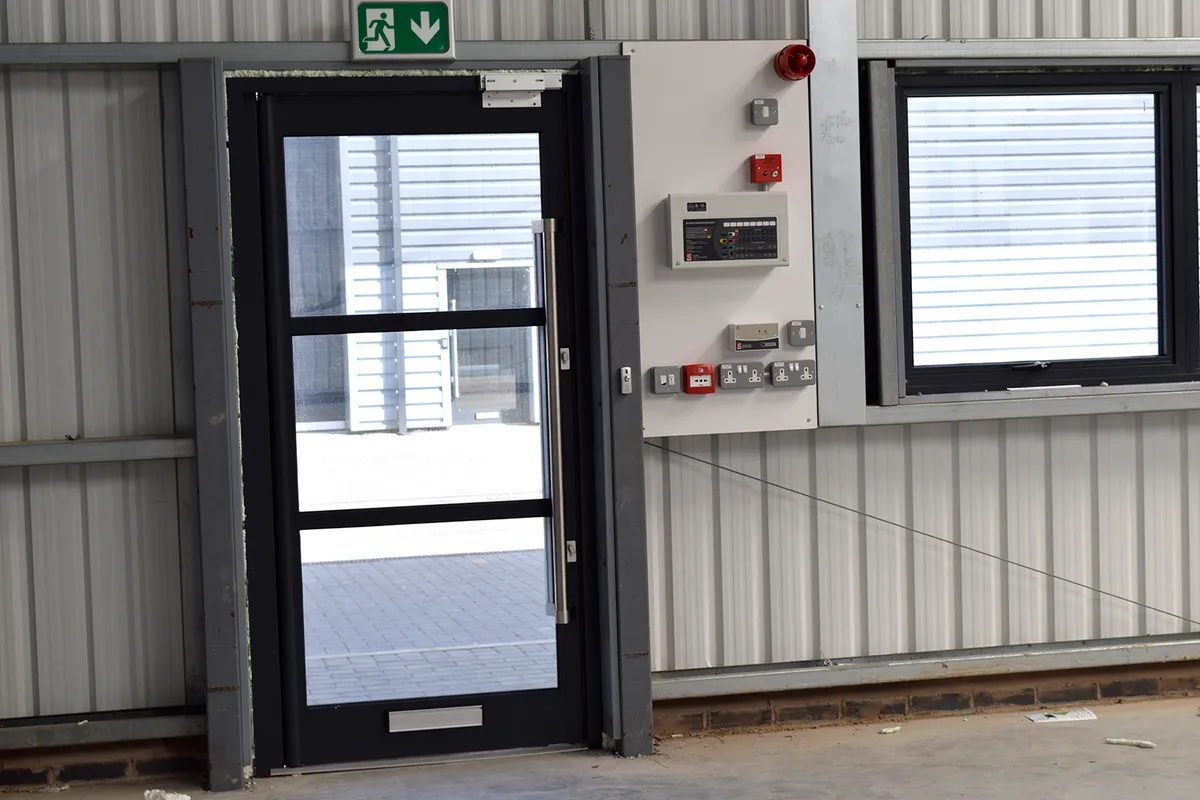 Industrial Unit in Blackburn - photo 4