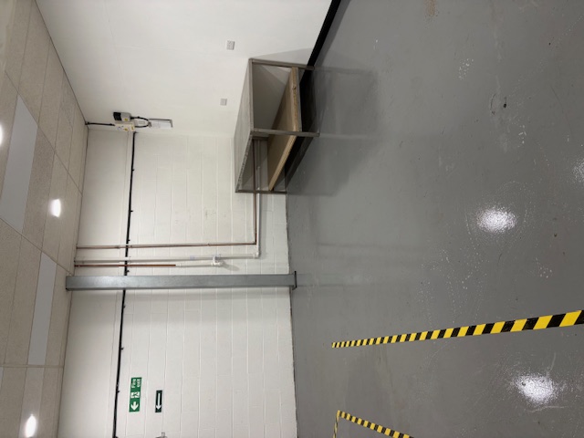 Industrial Unit in Stevenage - photo 2