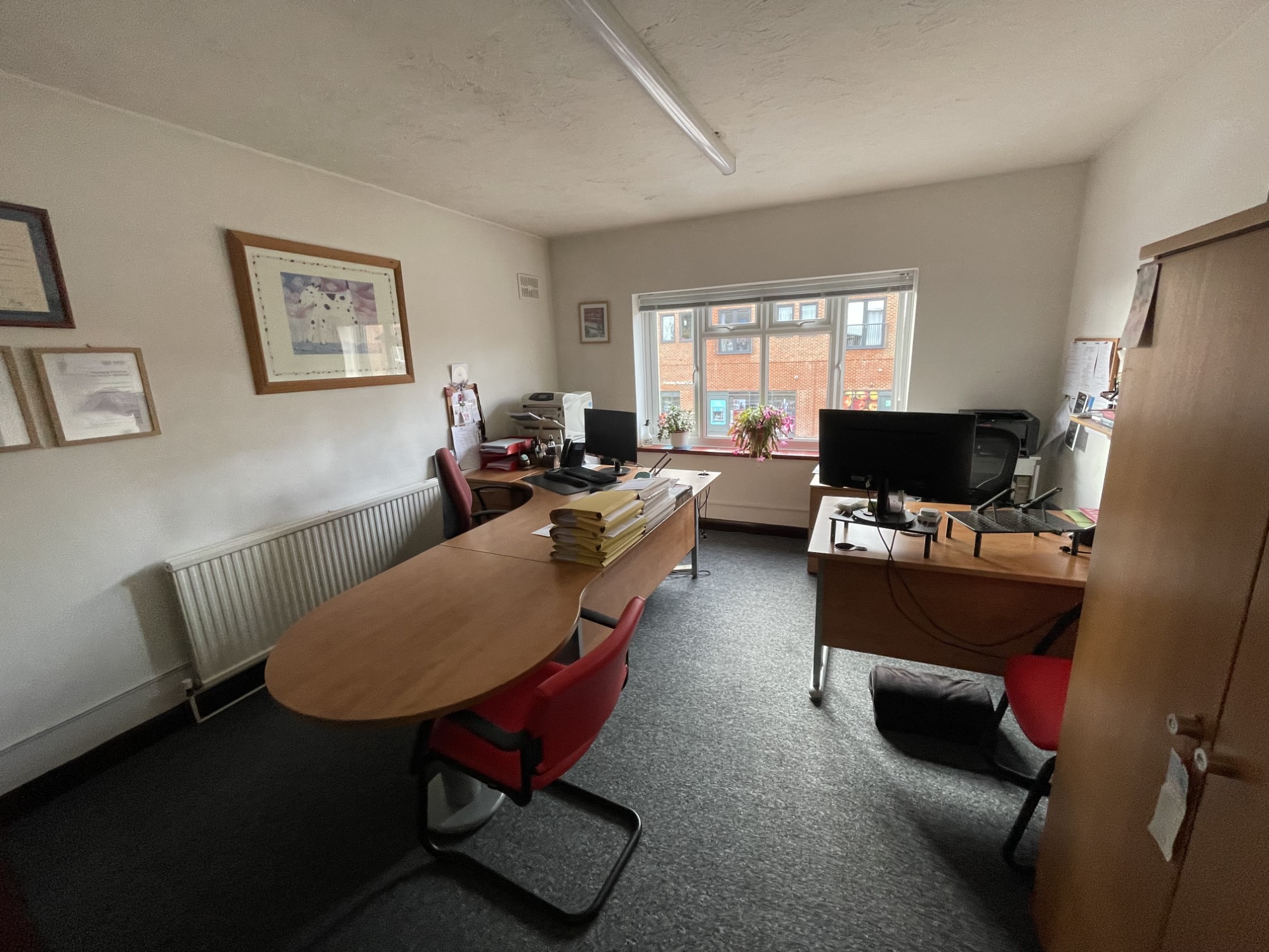 Office in Camberley - photo 4