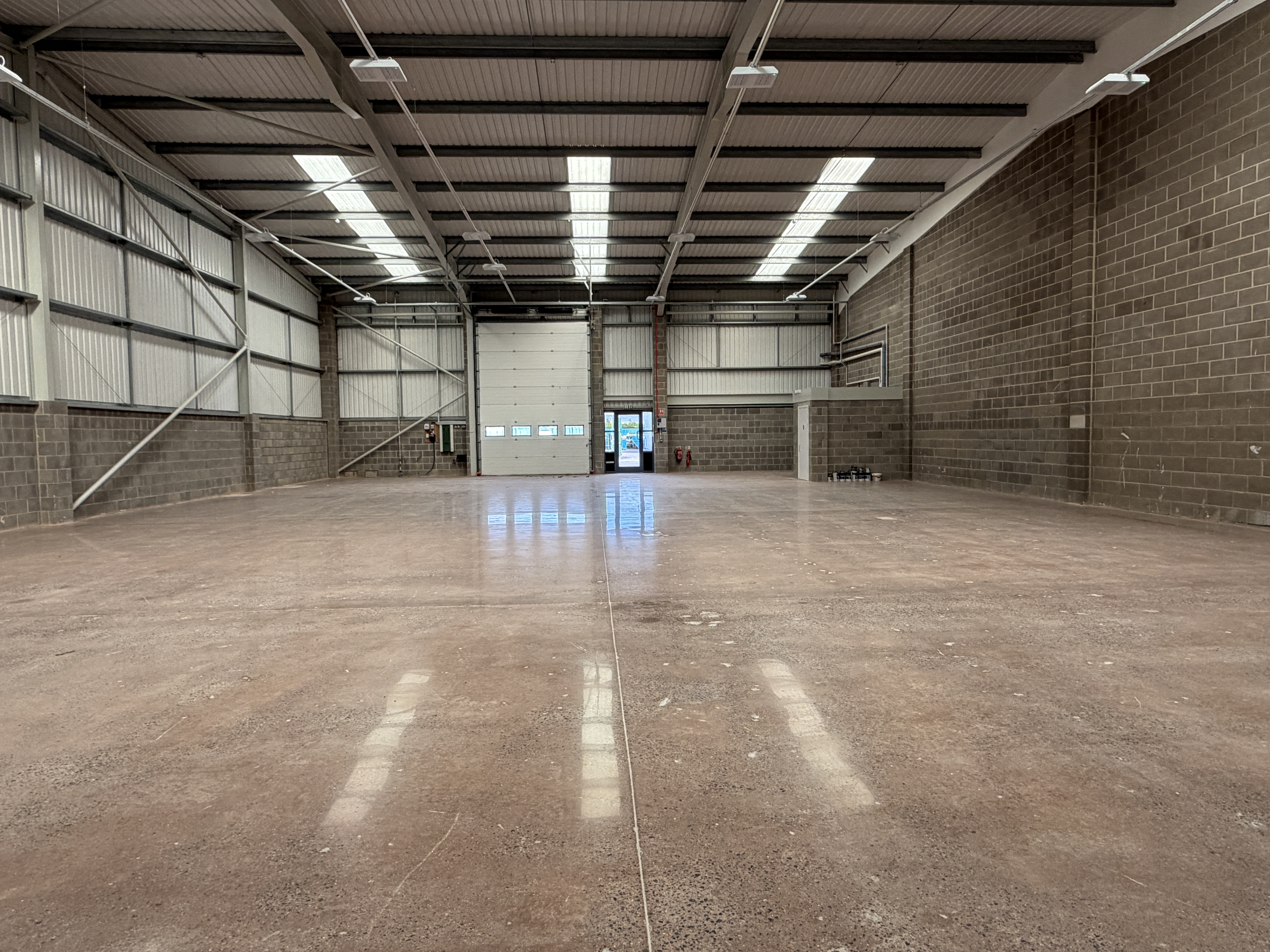 Industrial Unit in Exeter - photo 2