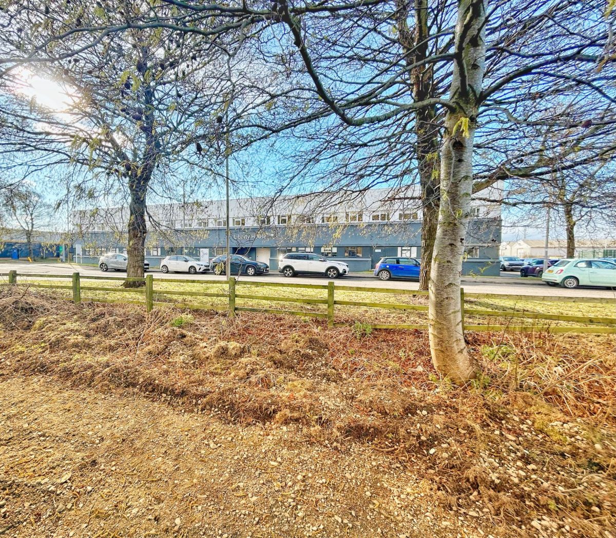 Office in Dunfermline - photo 2