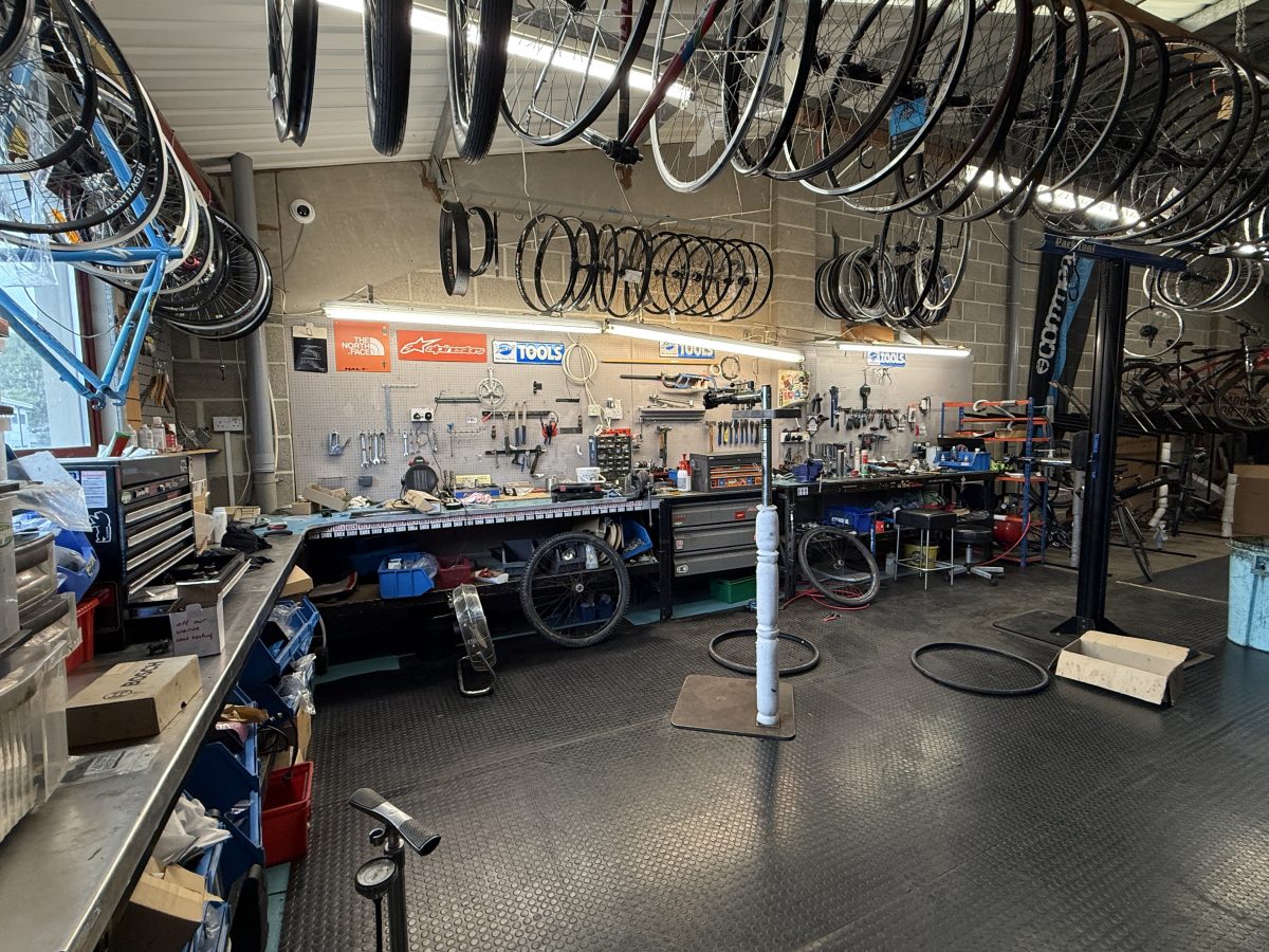 Retail/Shop in Newton Abbot - photo 2