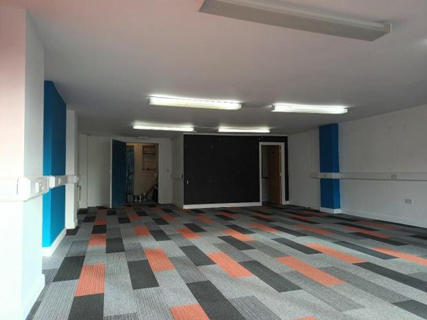 Retail/Shop in Bristol - photo 4