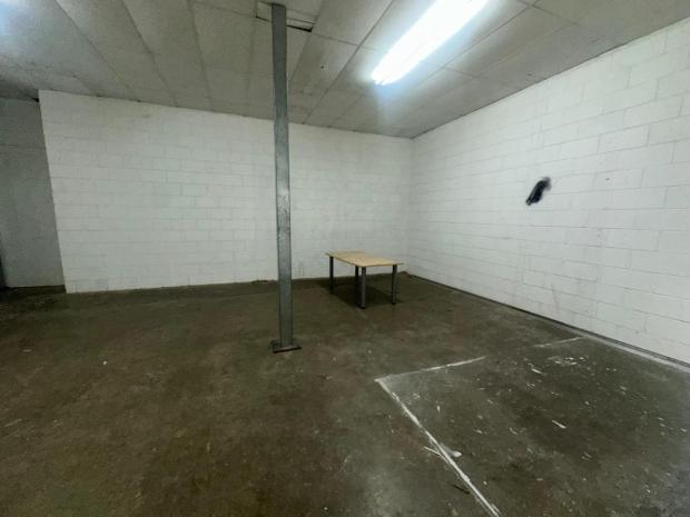 Industrial Unit in Greenford - photo 2