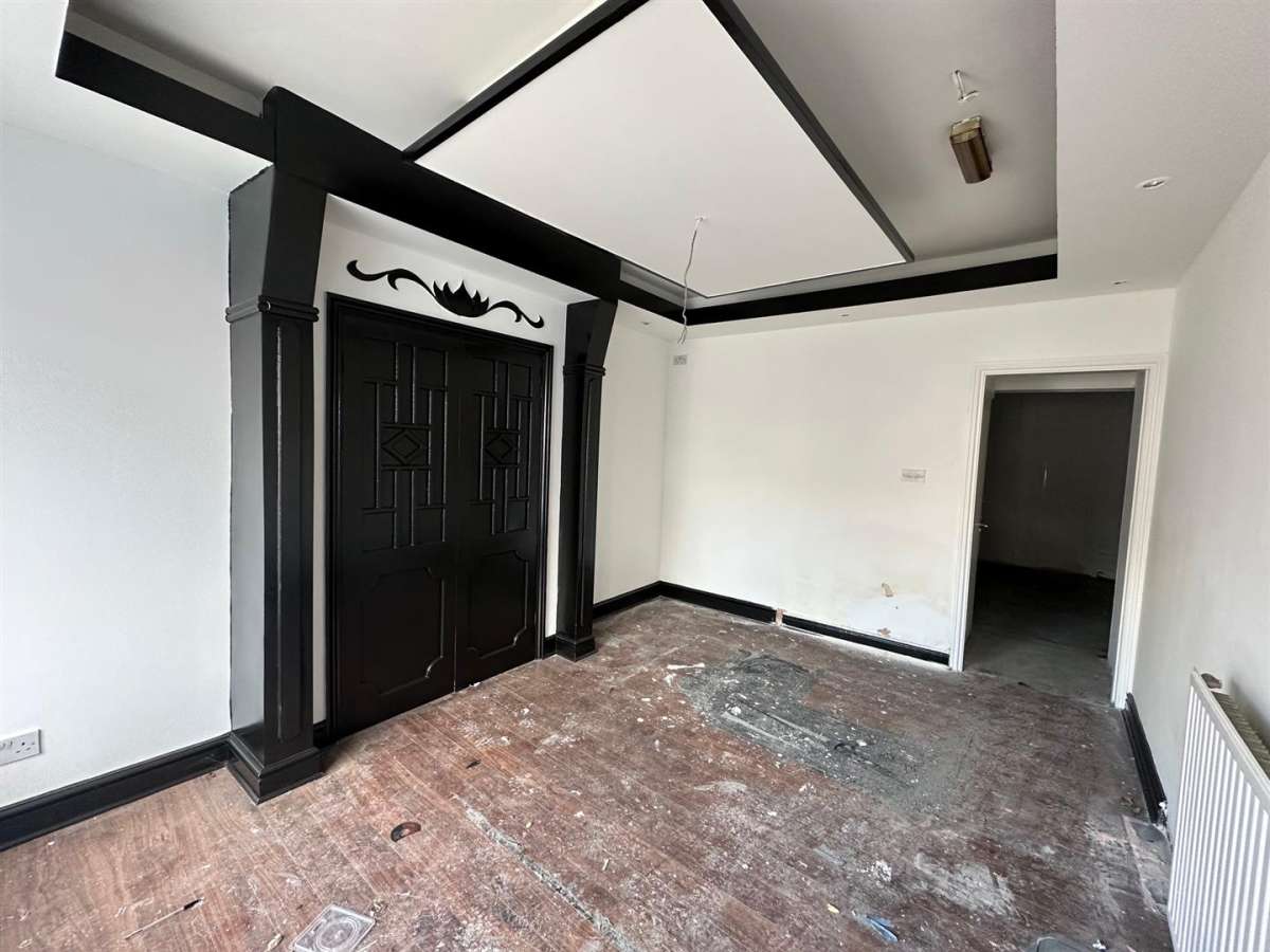 Commercial Property in Grantham - photo 2
