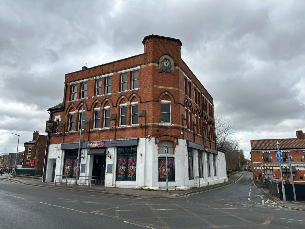 Commercial Property in Worksop