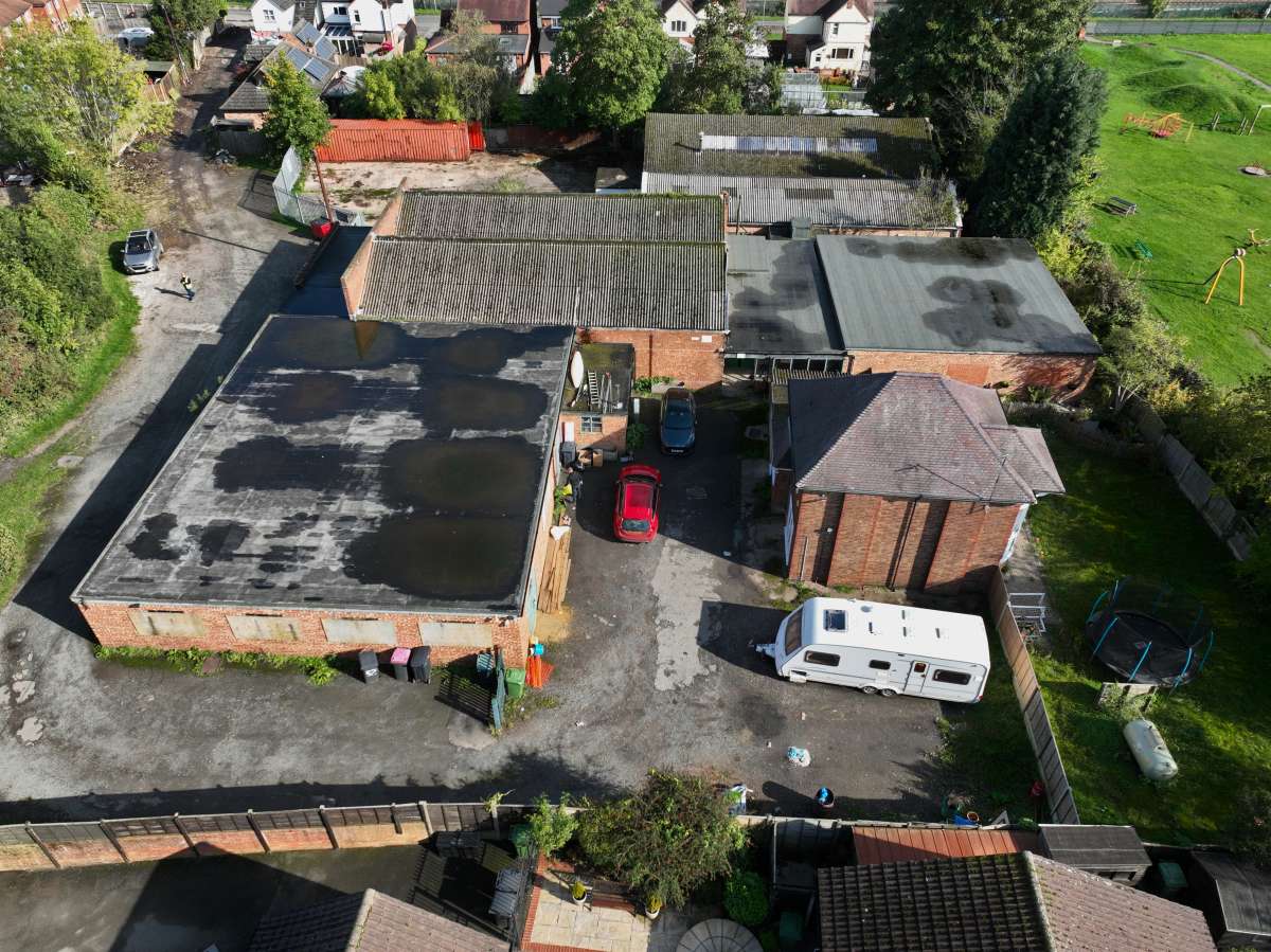 Industrial Unit in Atherstone - photo 2