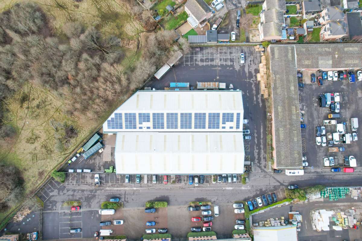 Industrial Unit in Poole - photo 3