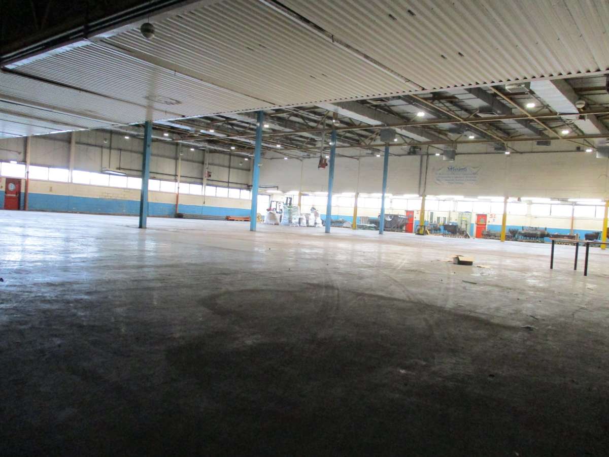 Industrial Unit in Worksop - photo 2