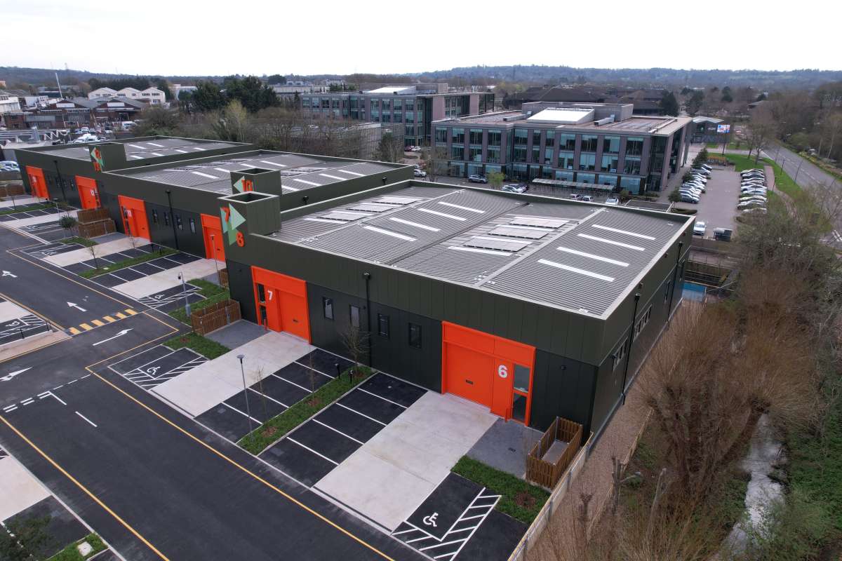 Industrial Unit in Watford - photo 3