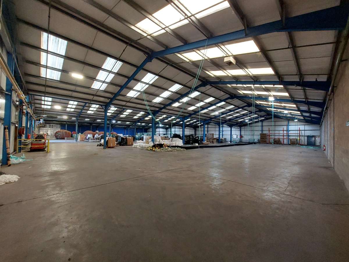 Industrial Unit in Kilmarnock - photo 2