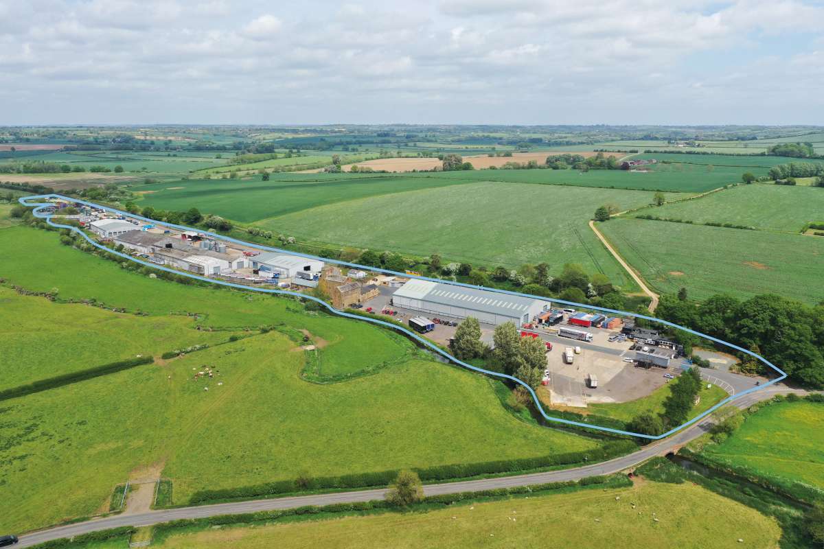 Industrial Unit in Banbury - photo 3