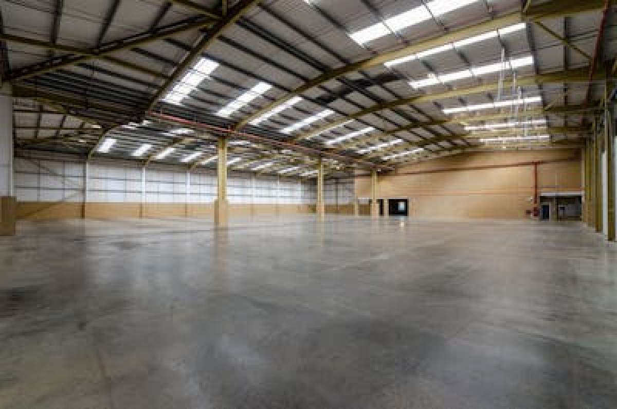Industrial Unit in Fareham - photo 4