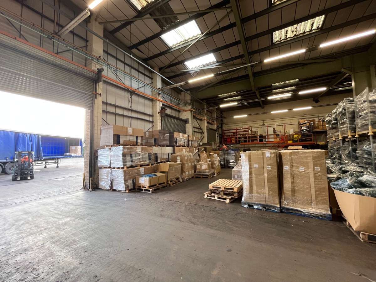 Industrial Unit in Loughborough - photo 4