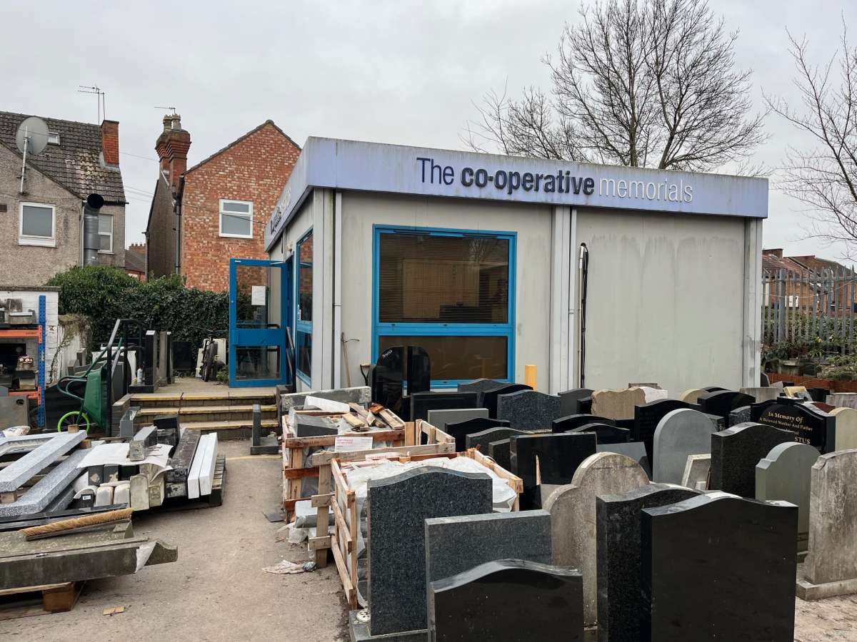 Industrial Unit in Loughborough - photo 3