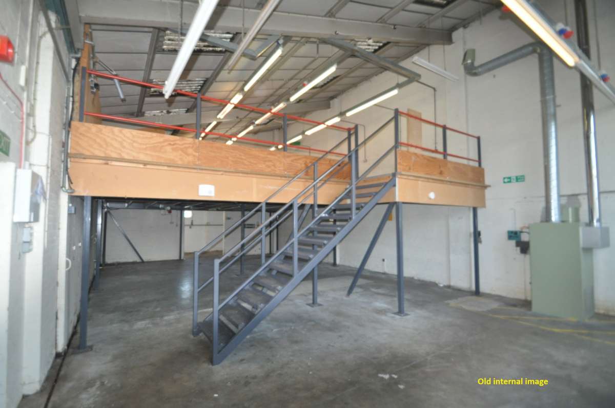 Industrial Unit in Leicester - photo 2