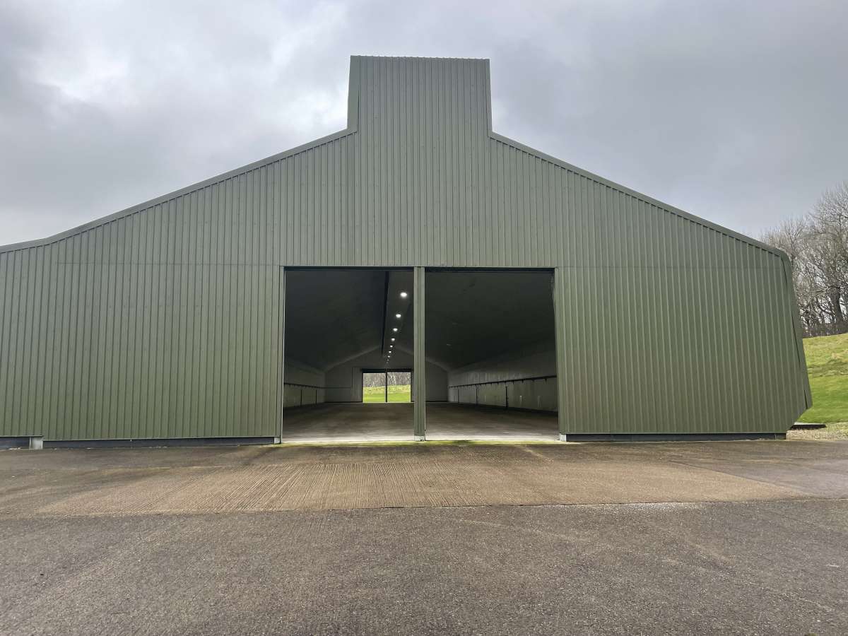 Industrial Unit in Blandford Forum - photo 3