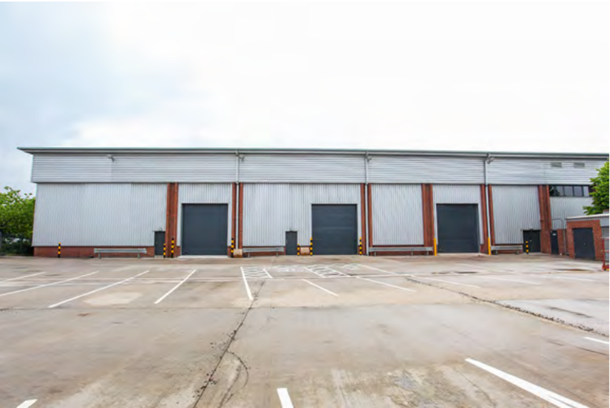 Industrial Unit in Wolverhampton - photo 2