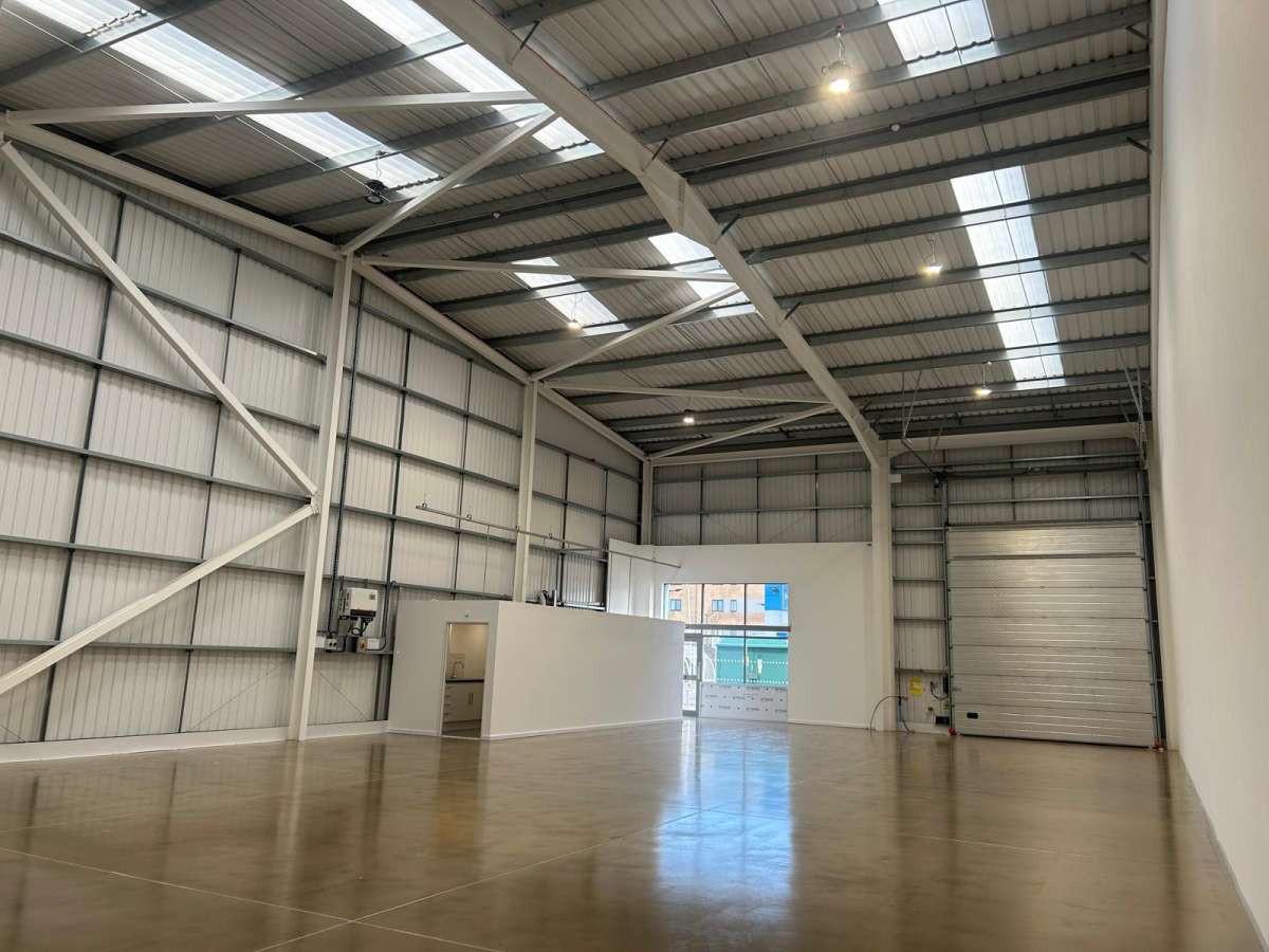 Industrial Unit in Reading - photo 3
