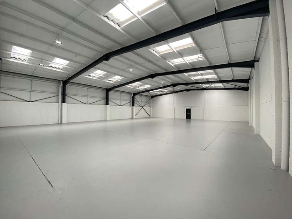 Industrial Unit in Willenhall - photo 4