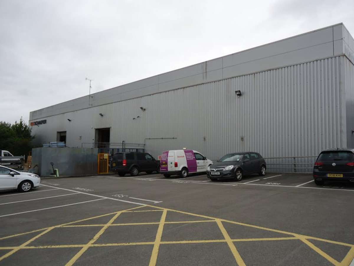 Industrial Unit in Andover - photo 2