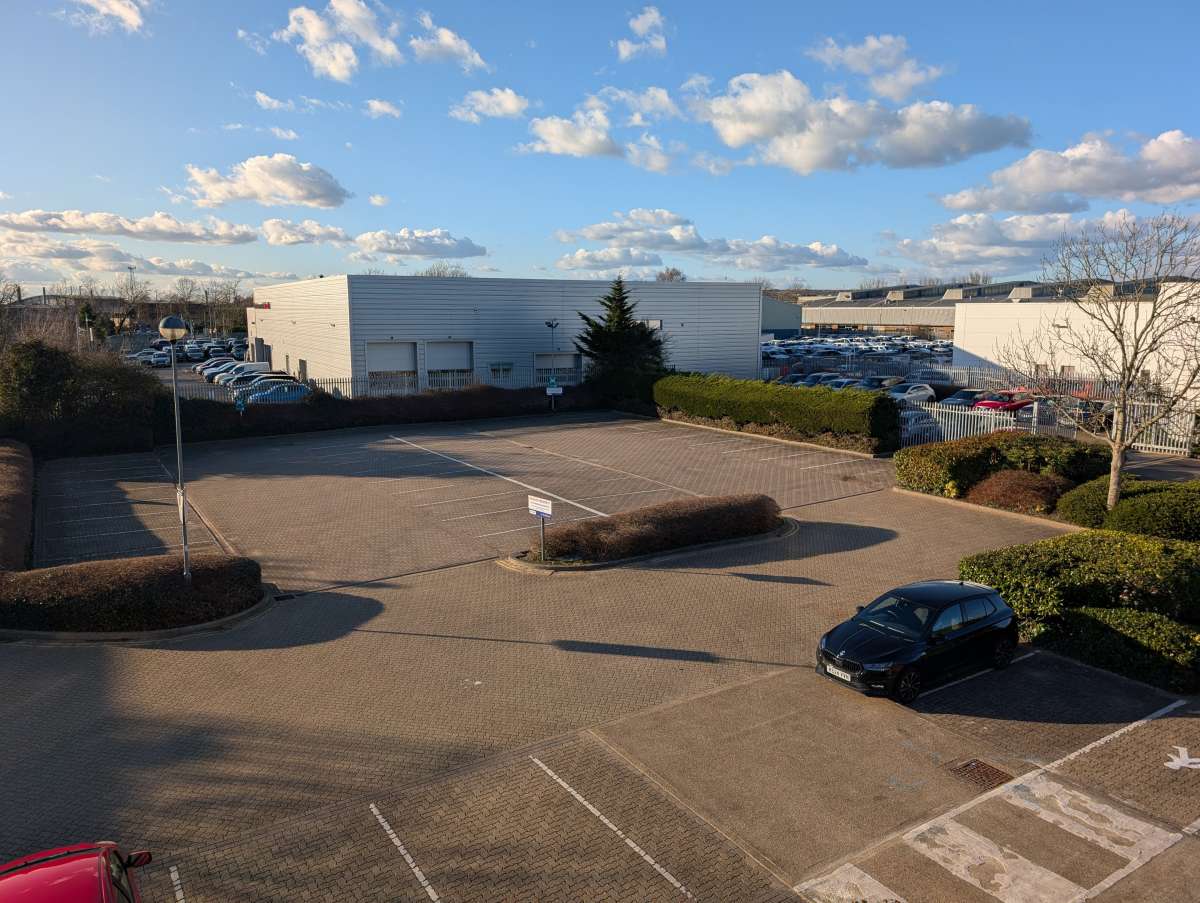 Industrial Unit in Portsmouth - photo 3