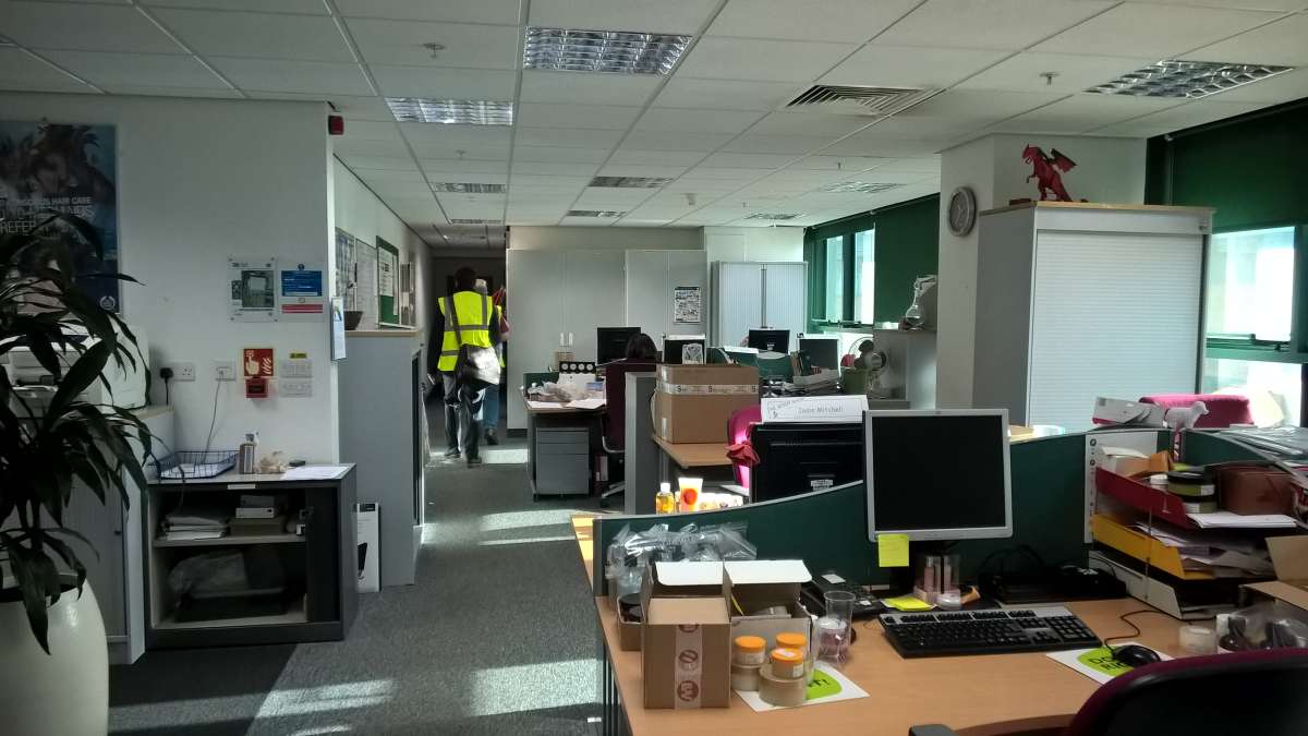 Industrial Unit in Littlehampton - photo 2