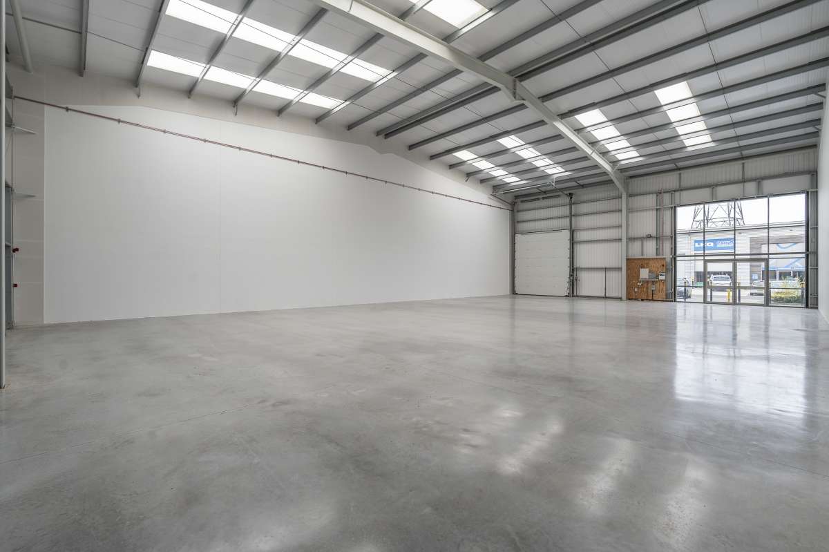 Industrial Unit in Billingshurst - photo 3