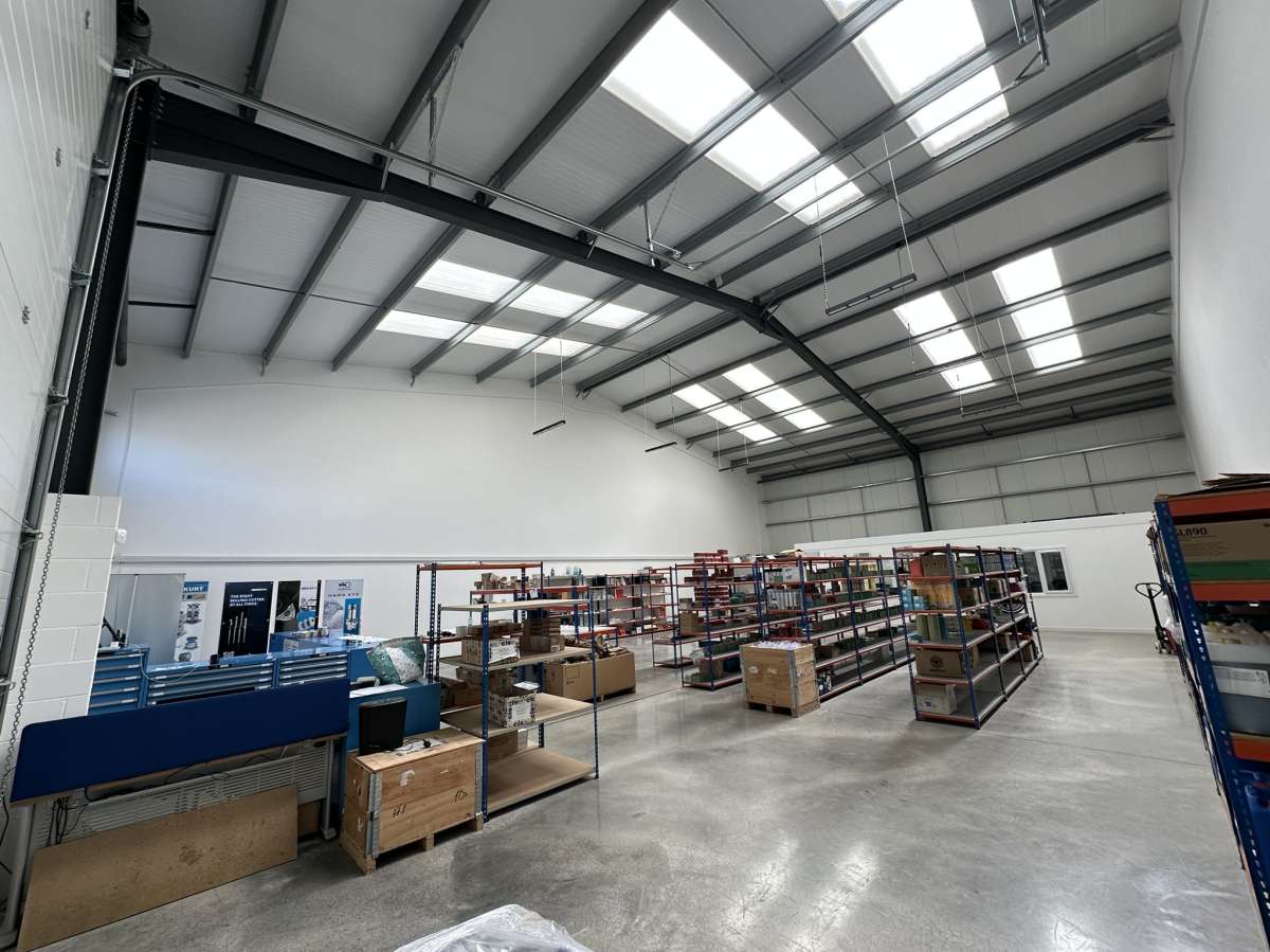 Industrial Unit in Hailsham - photo 2
